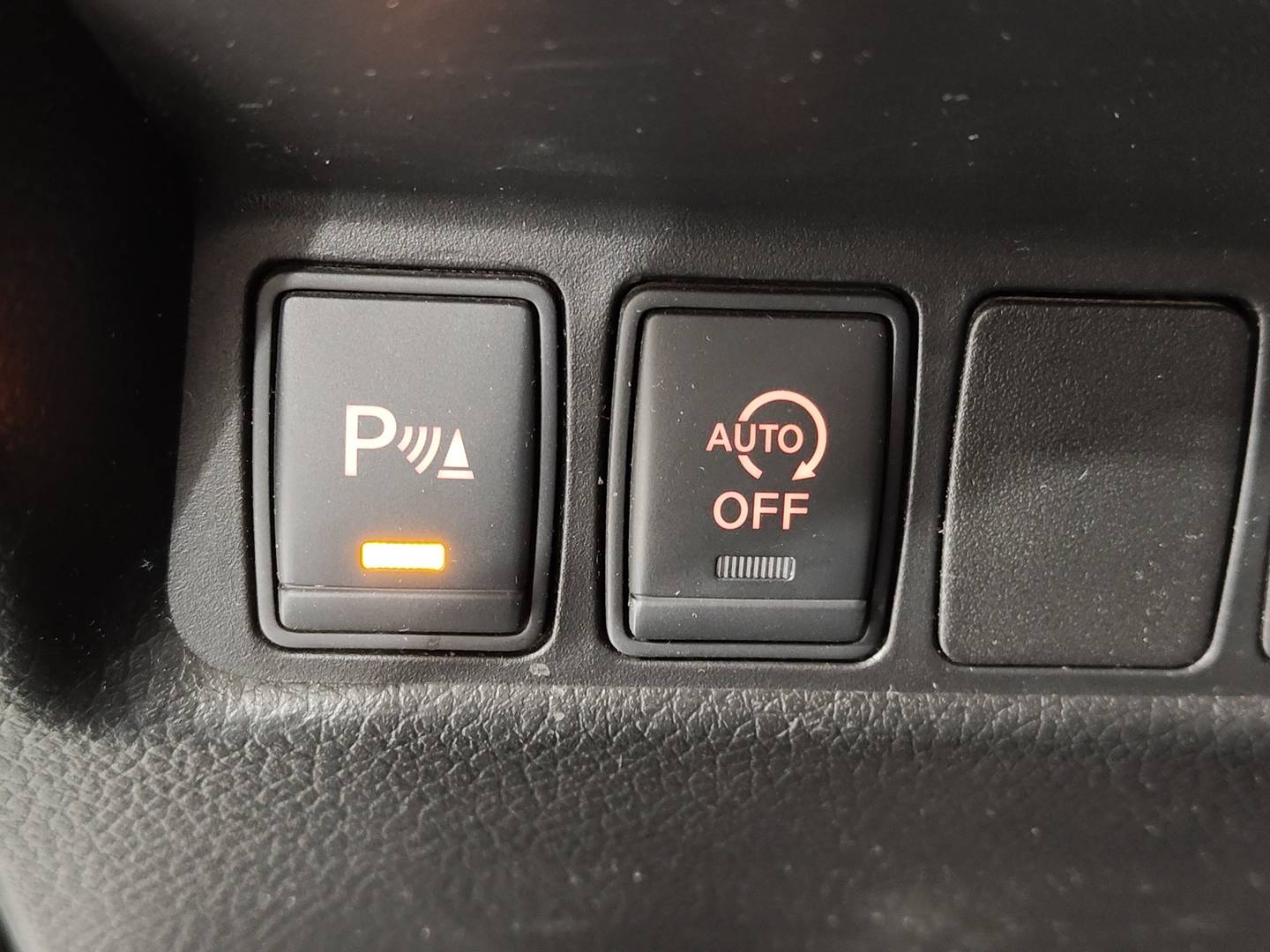 Foto Nissan QASHQAI Nissan Qashqai dCi 130 Acenta 4x2 (130 CV)