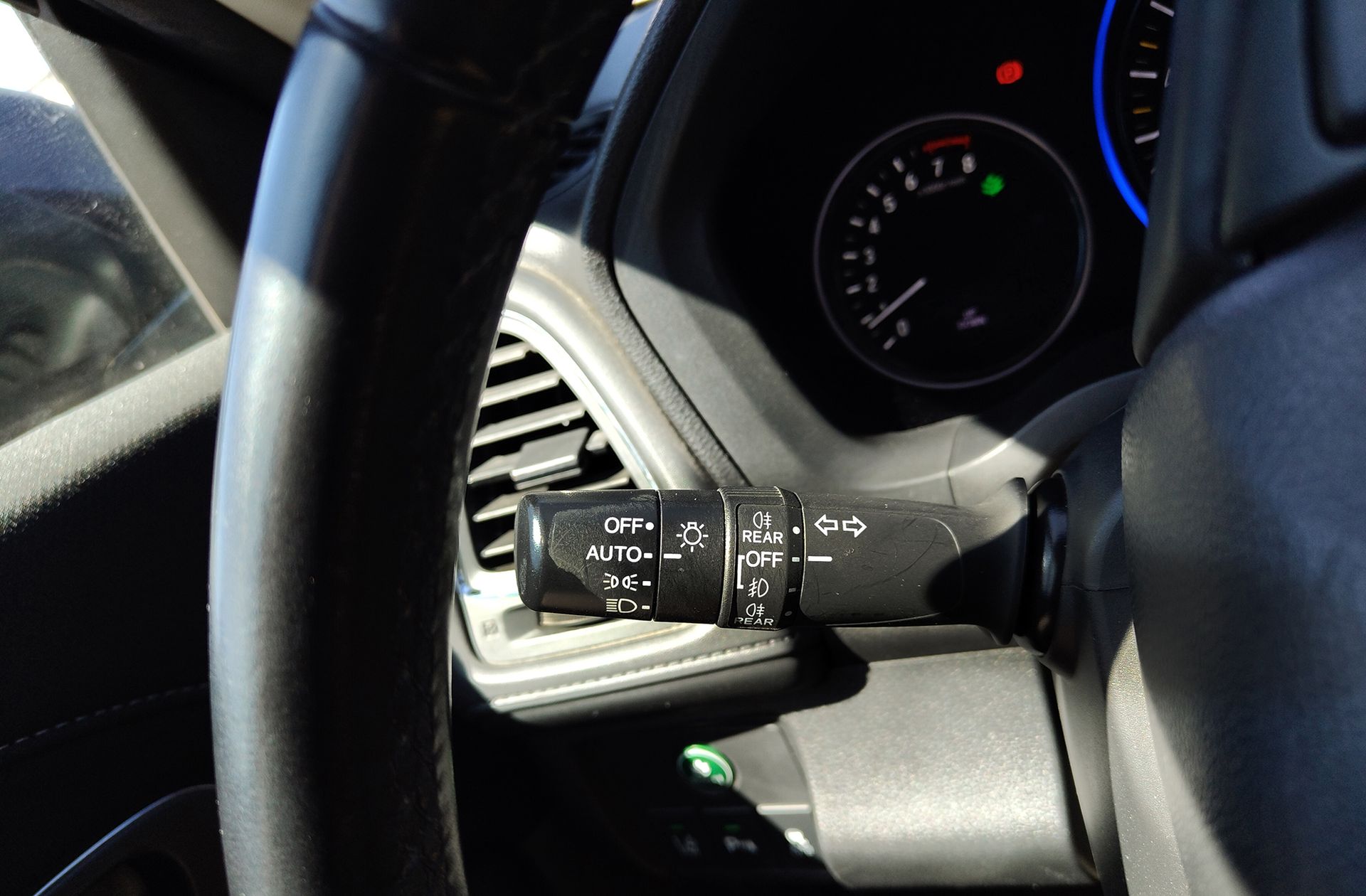 Honda HR-V 1.5 i-VTEC Executive - foto 30