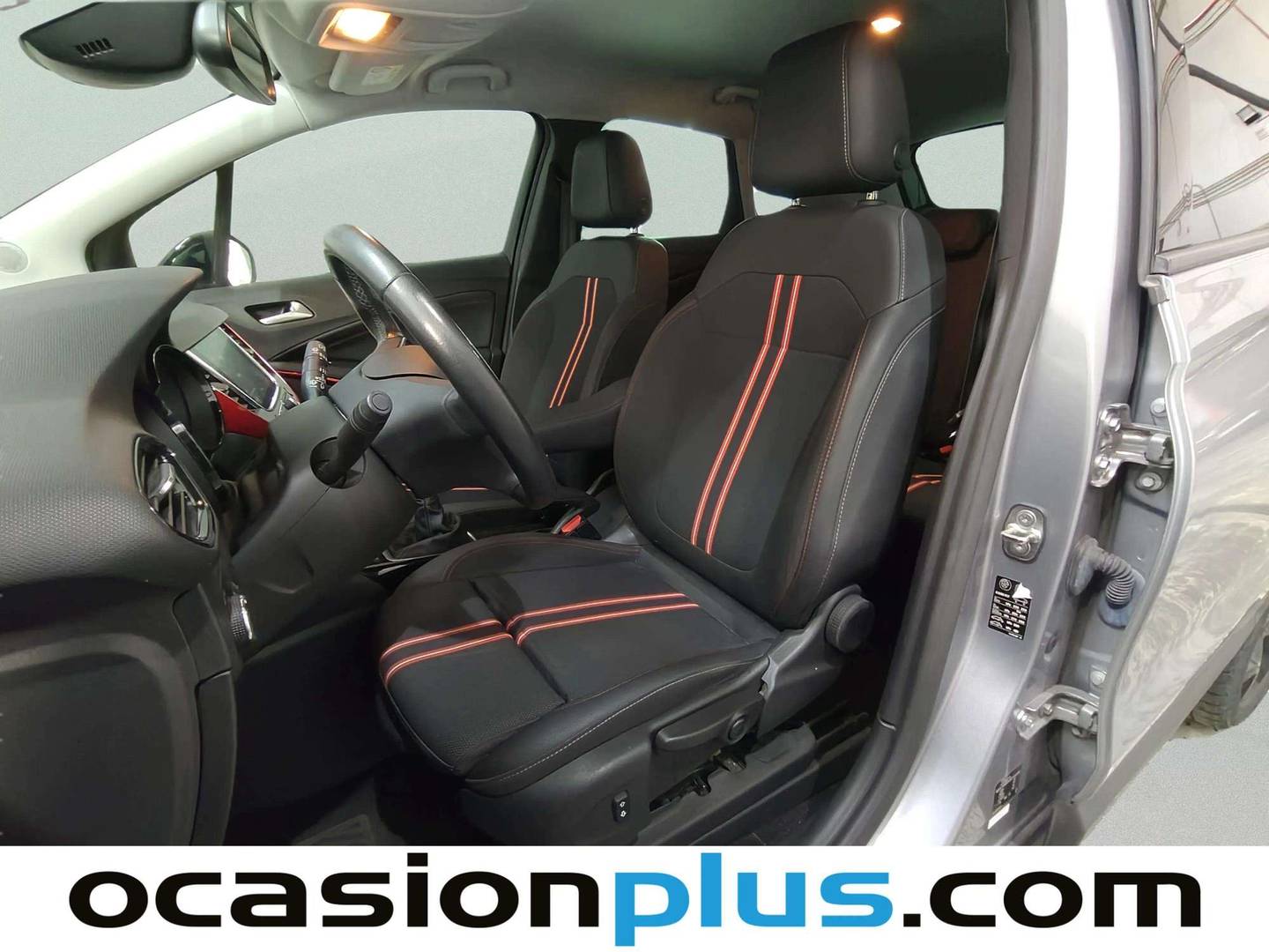 Foto asientos delanteros Opel Crossland Opel Crossland 1.2 GS Line (130 CV)