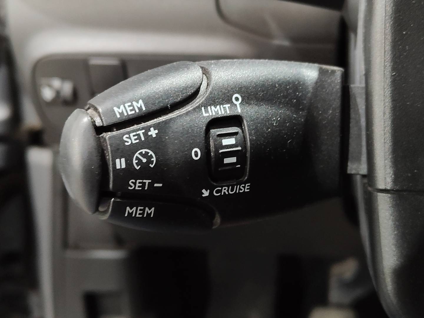 Foto Citroën C3 Citroen C3 PureTech 83 Feel Pack (83 CV)