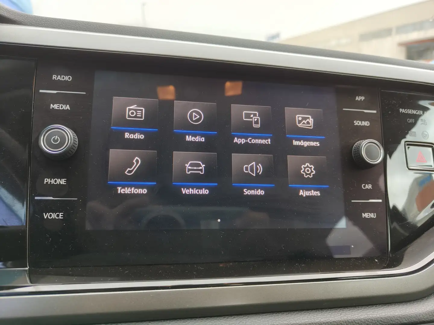 Foto Volkswagen Polo Volkswagen Polo Advance 1.0 TSI (95 CV)