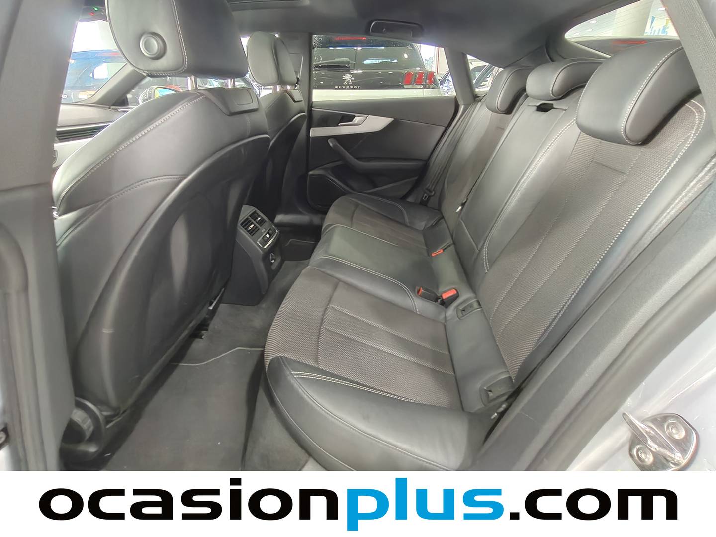 Foto asientos traseros Audi A5 Sportback Audi A5 Sportback Black line 40 TDI (190 CV) S tronic