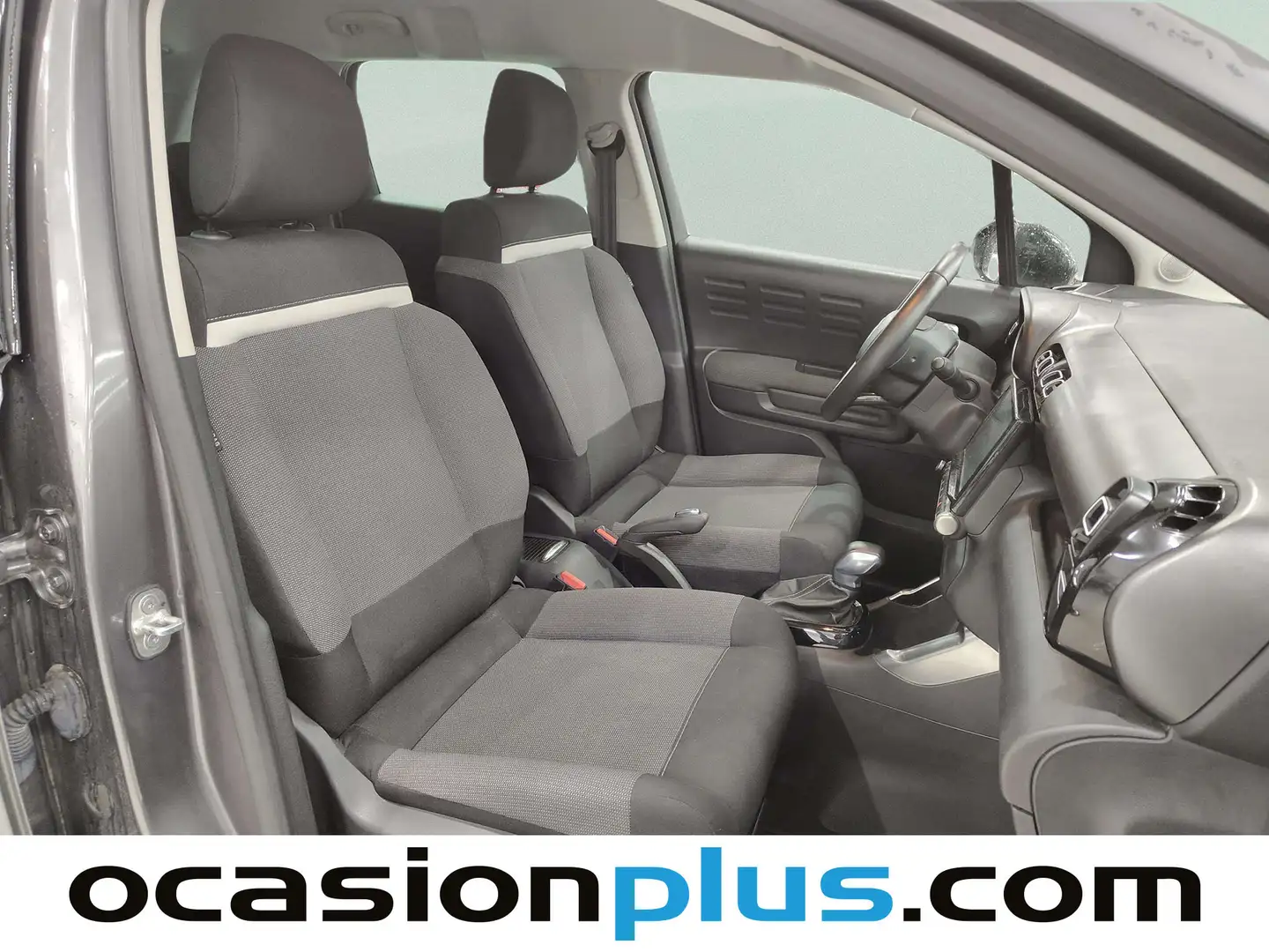 Foto Citroën C3 Aircross Citroen C3 Aircross PureTech 130 Shine Pack EAT6 (131 CV)