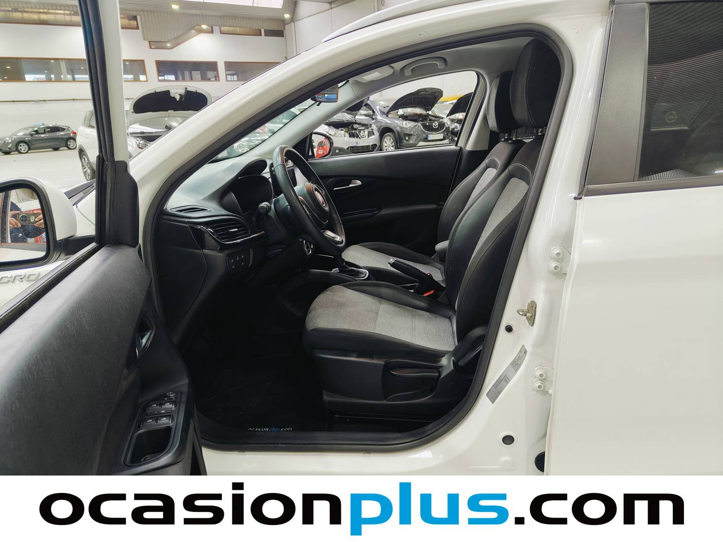 Foto Fiat Tipo Fiat Tipo 1.5 Hybrid Cross DCT  (130 CV)