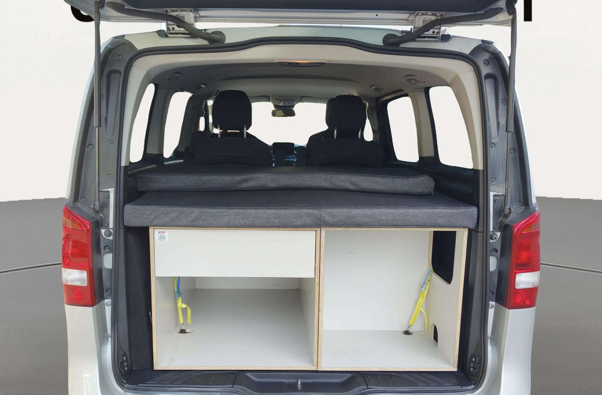 Mercedes-Benz Clase V 220 d Largo Camper 6 plazas - foto 16
