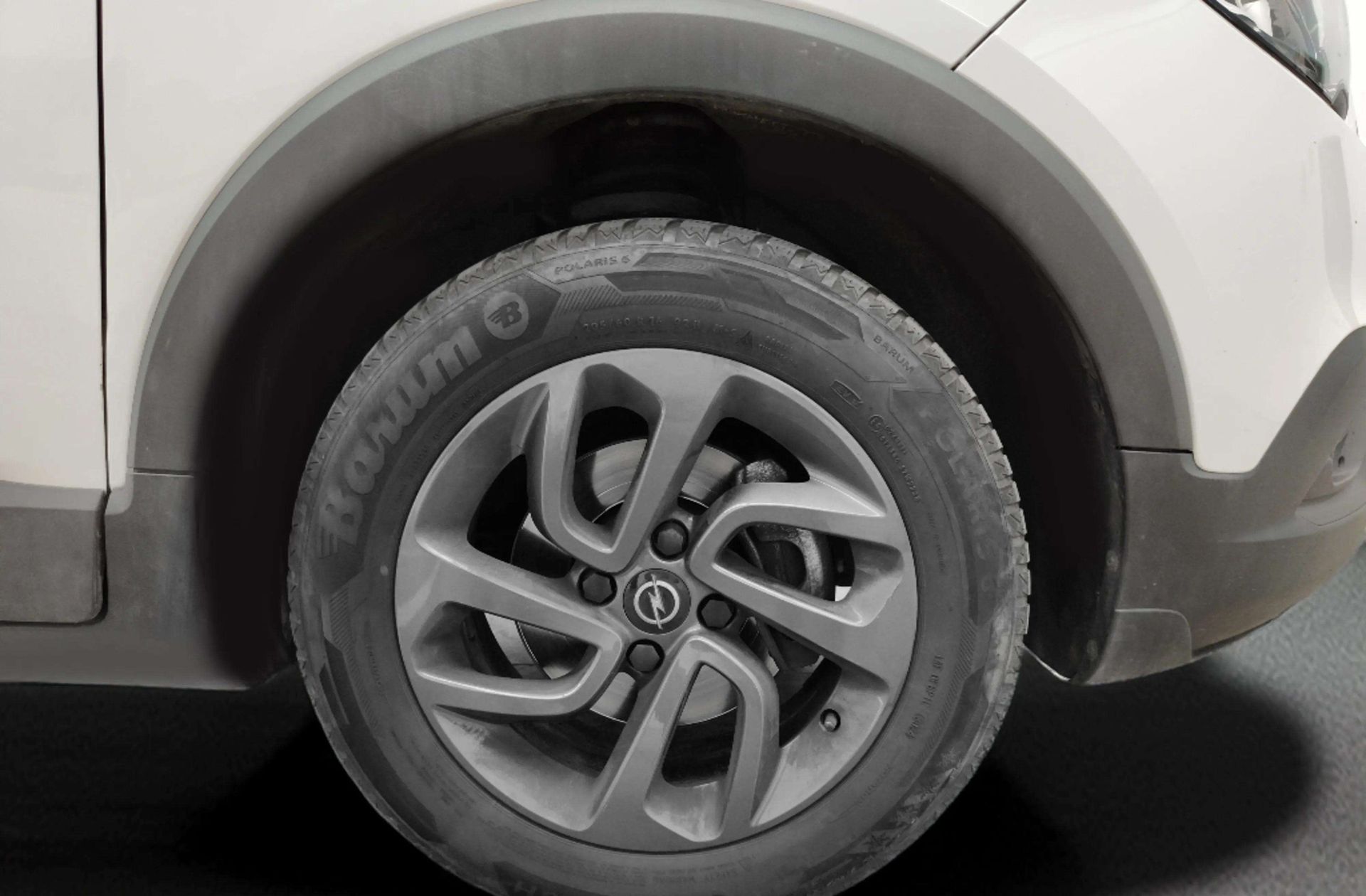 Opel Crossland 1.2 Design Line 120 Aniversario - foto 32