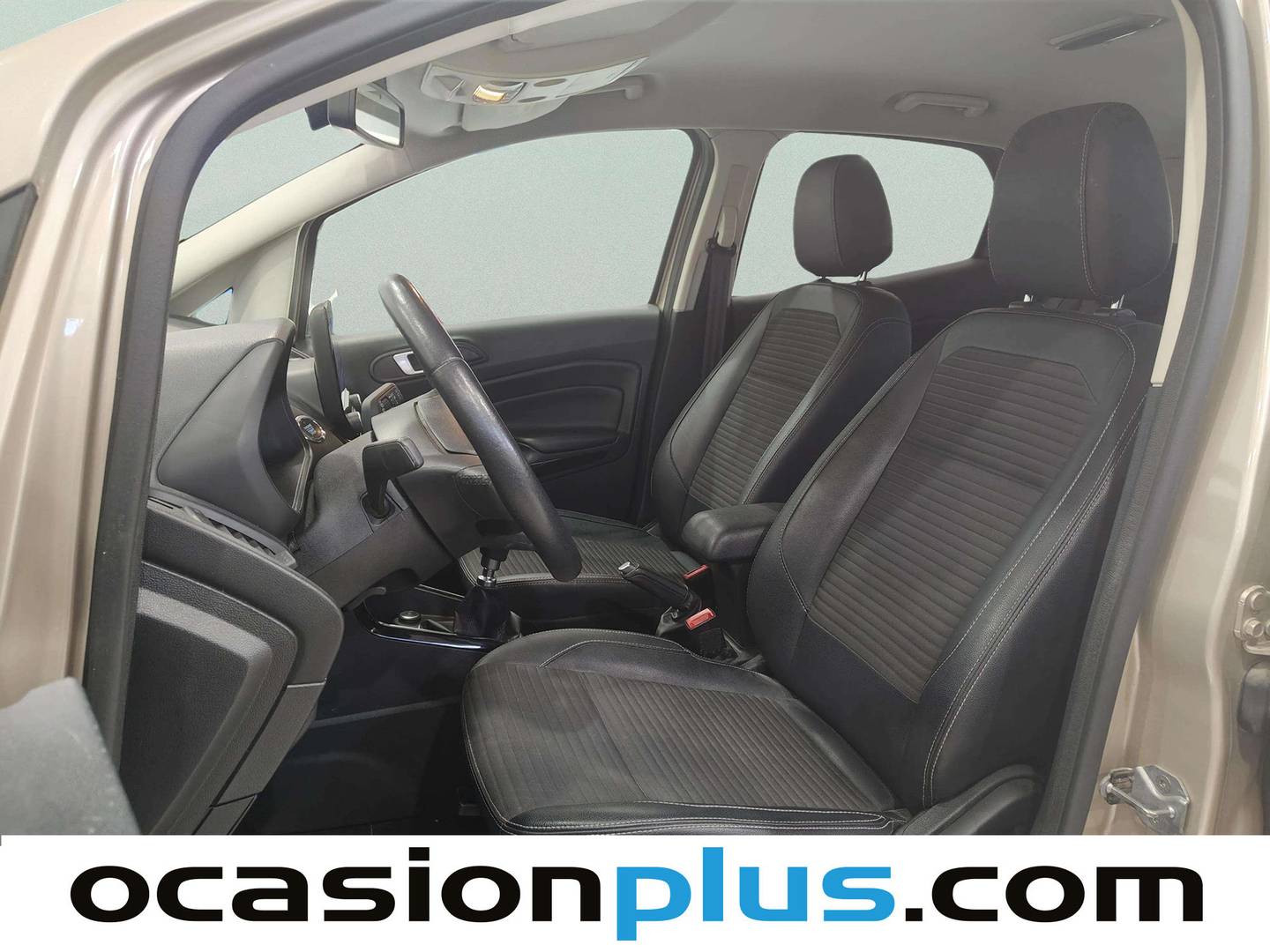 Foto asientos delanteros Ford EcoSport Ford EcoSport 1.0T EcoBoost S&S Titanium (100 CV)