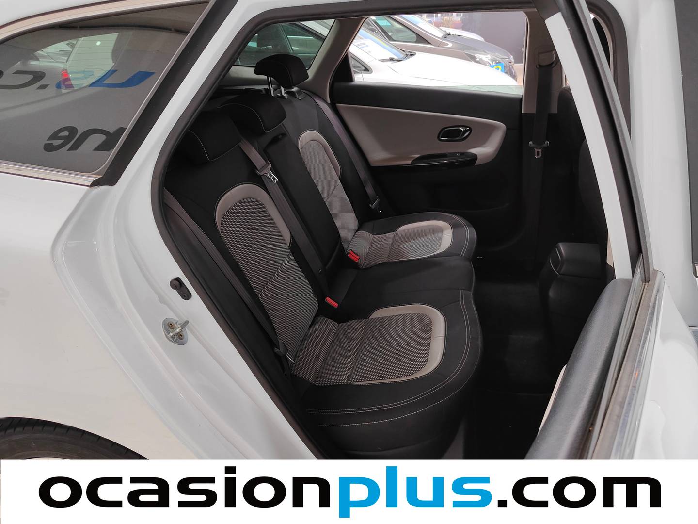 KIA Ceed Sportswagon KIA Ceed Sportswagon 1.6 CRDi VGT x-Tech16 Eco-Dynamics (136 CV) al mejor precio