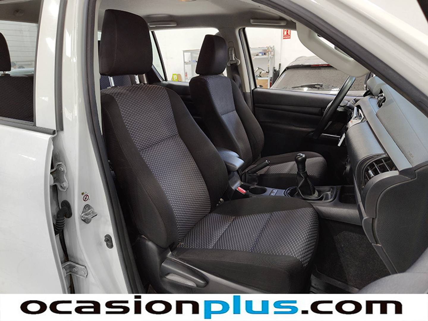 Toyota Hilux Toyota Hilux 2.4 D-4D Doble Cabina GX (150 CV) km 0