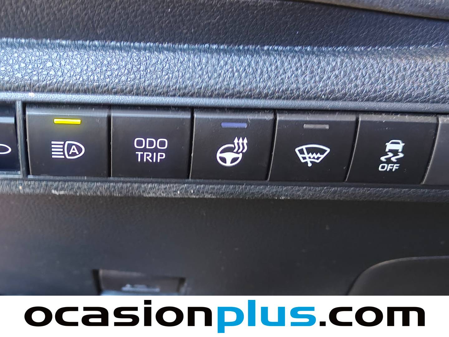 Equipamiento del Toyota Corolla Toyota Corolla 140H Style (140 CV)