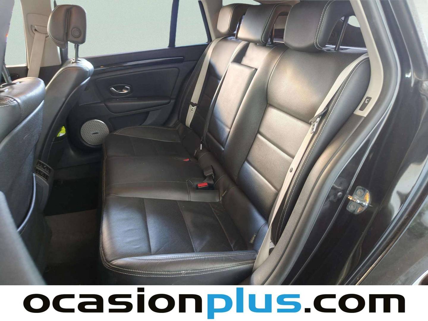 Foto asientos traseros Renault Laguna Renault Laguna Grand Tour dCi 175 Bose Edition Auto (175 CV)