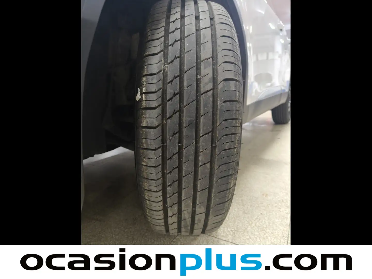 Foto Peugeot 2008 Peugeot 2008 PureTech 100 S&S Allure (100 CV)