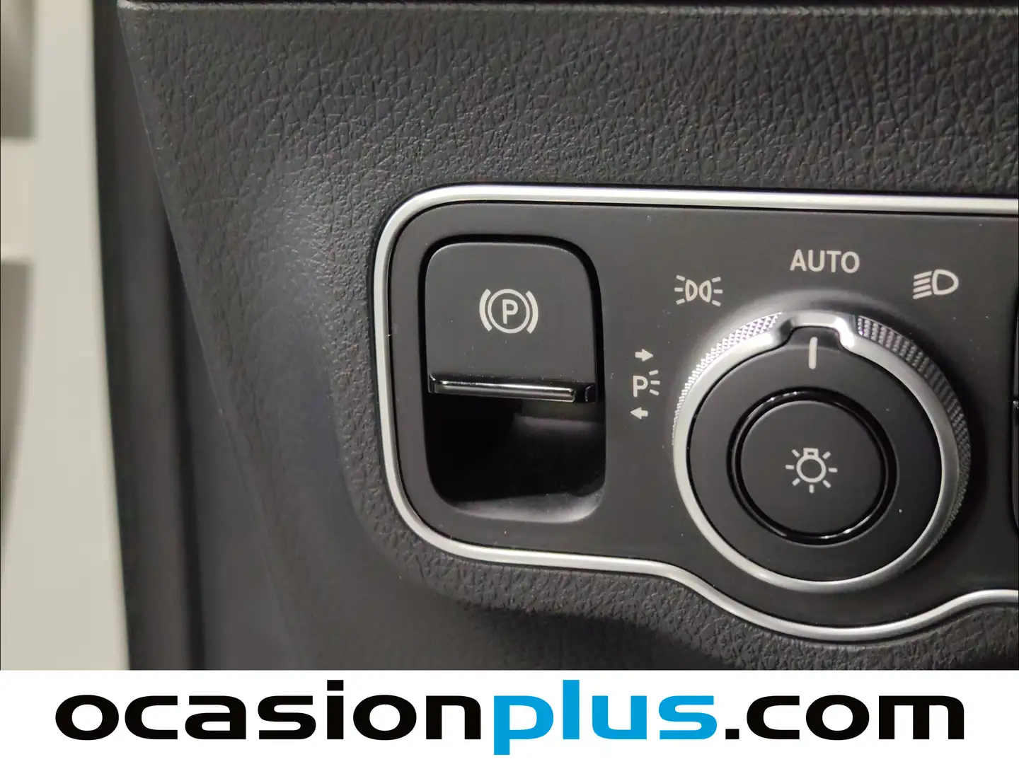 Foto Mercedes GLA Mercedes-Benz GLA 200 D (150 CV) Pack AMG