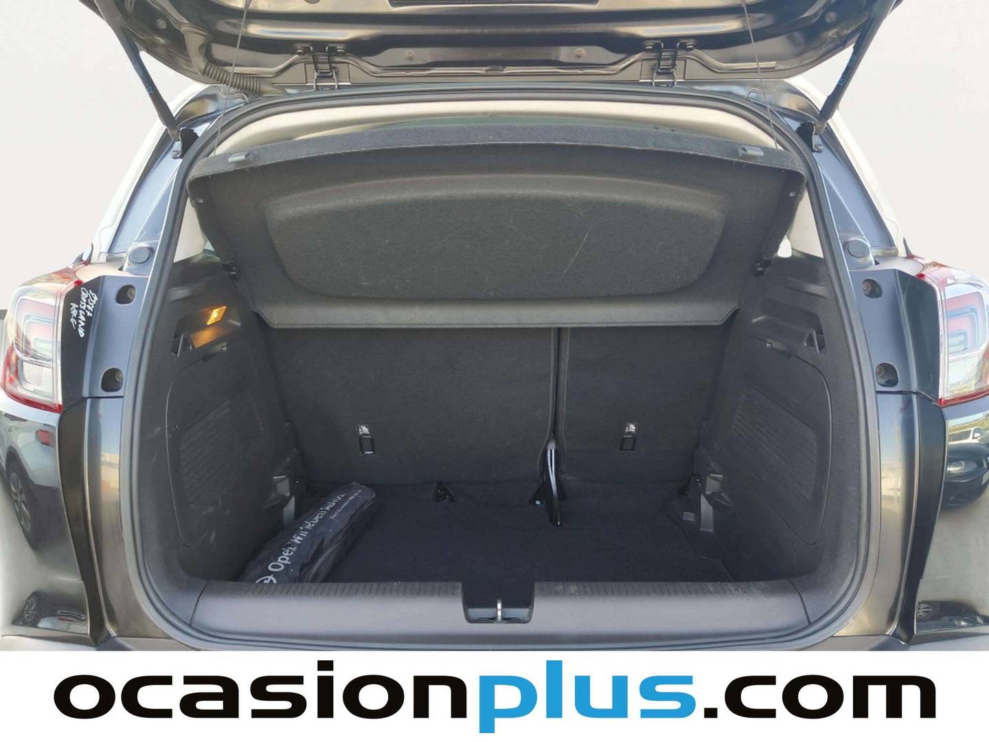 Fotos maletero Opel Crossland X Opel Crossland X 1.2 S&S Design Line 120 Aniversario Auto (110 CV)