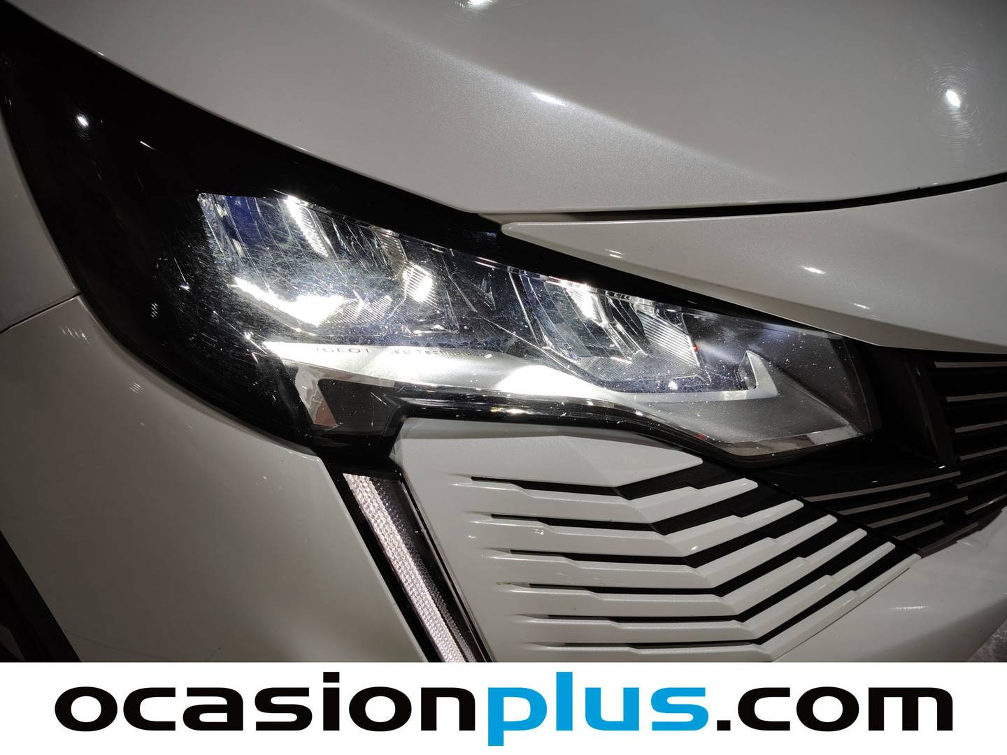 Accesorios del Peugeot 5008 Hybrid Peugeot 5008 Hybrid 1.2 Allure Pack eDCS6 (136 CV) 7 Plazas