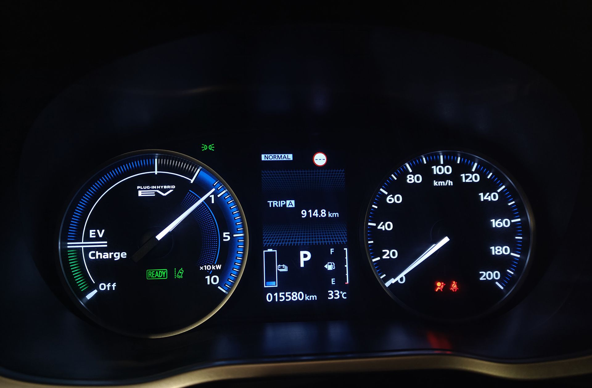 Mitsubishi Eclipse Cross 2.4 PHEV Kaiteki 4WD - foto 23