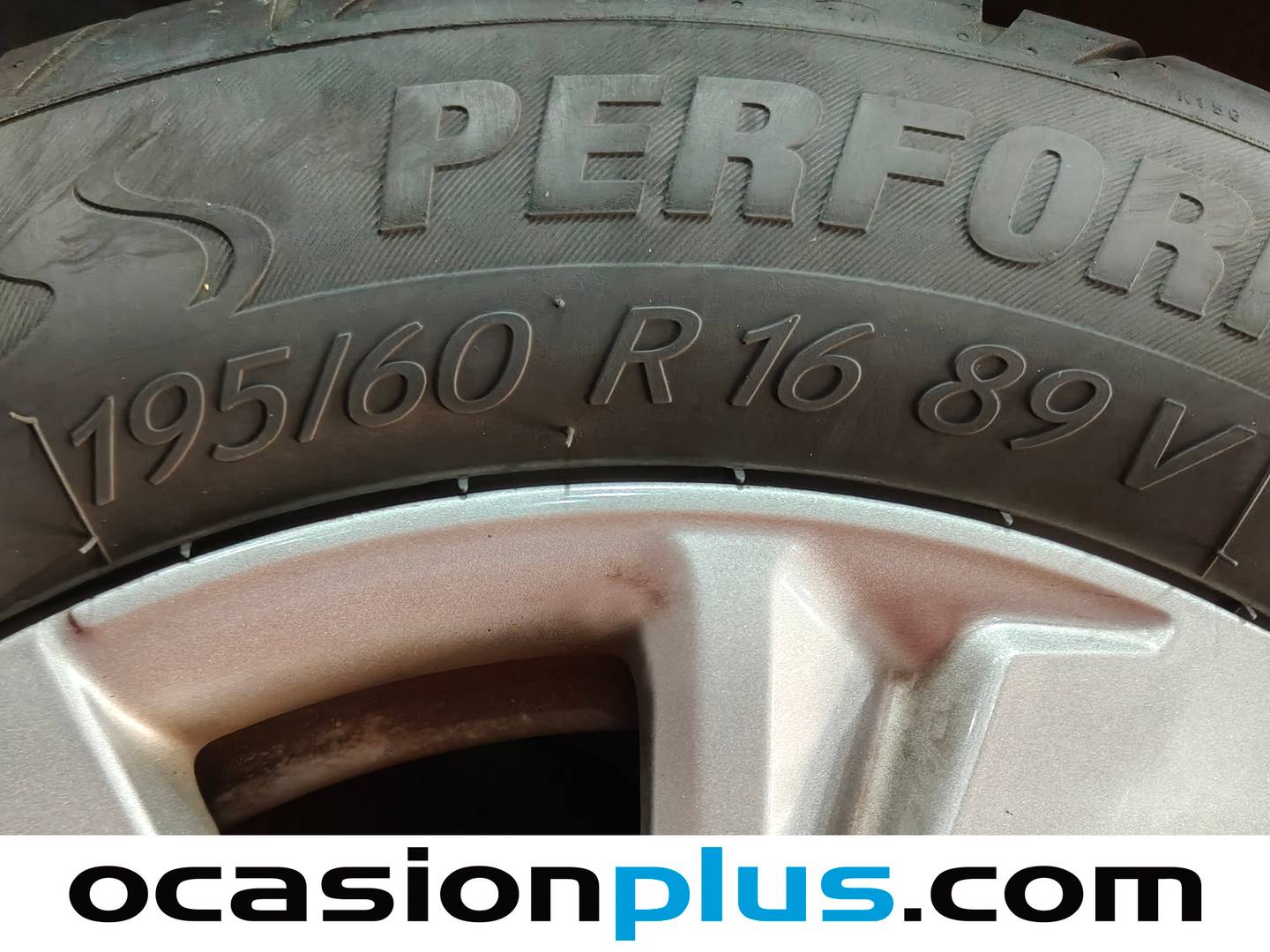 Peugeot 2008 Peugeot 2008 PureTech Style (100 CV) manual