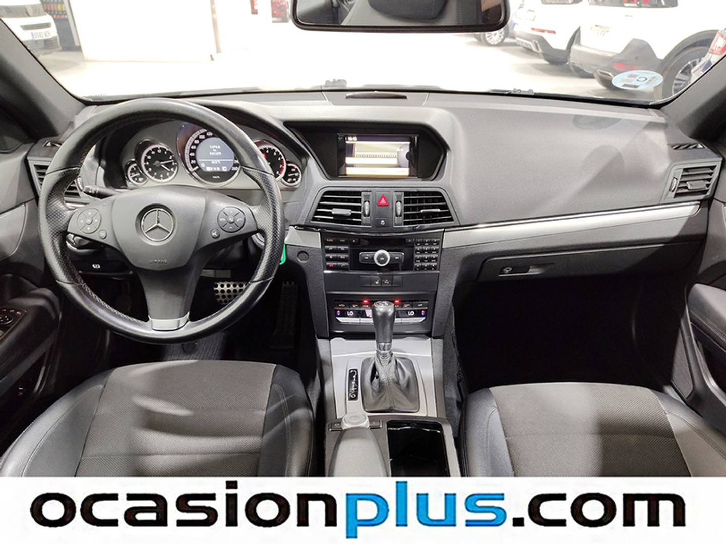 Foto Mercedes Clase E Mercedes-Benz Clase E E 200 CGI Coupé Blue Efficiency Elegance (184 CV)