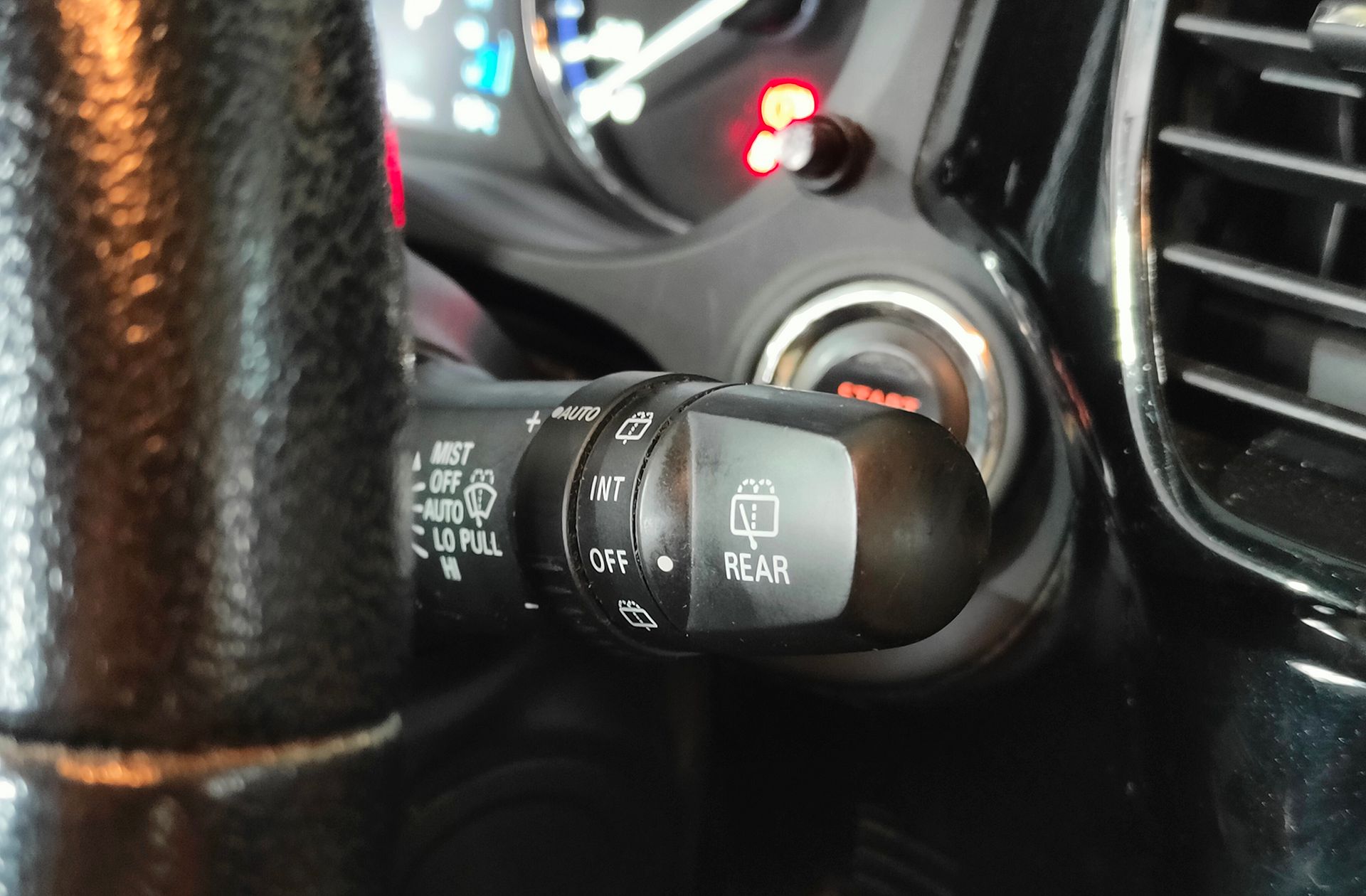 Mitsubishi Outlander 200 MPI Motion 2WD CVT - foto 27