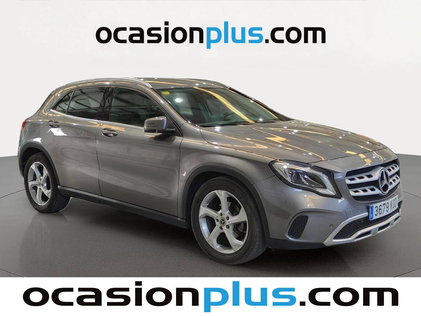 Foto delantera Mercedes GLA Mercedes GLA 200 (156 CV) derecha