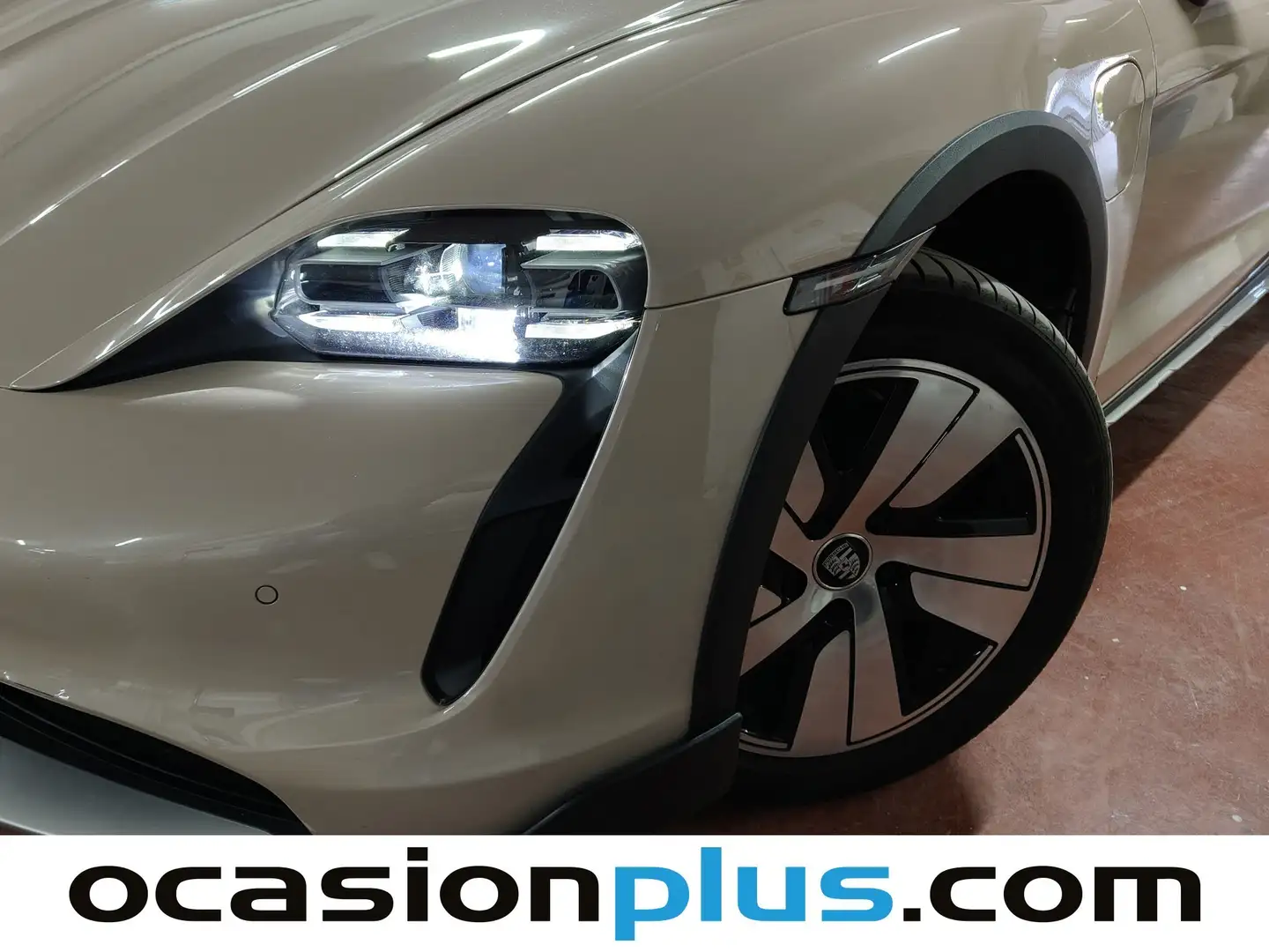Foto Porsche Taycan Porsche Taycan 4 Cross Turismo (476 CV)