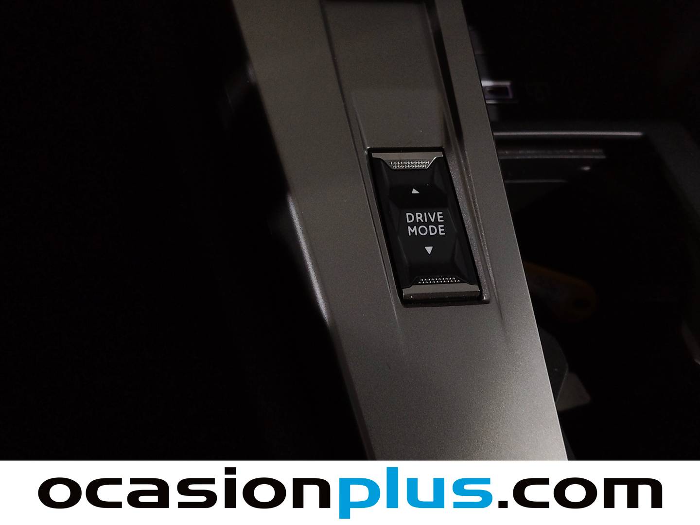 Peugeot 408 Peugeot 408 Allure Hybrid eDCS6 (136 CV) seminuevo