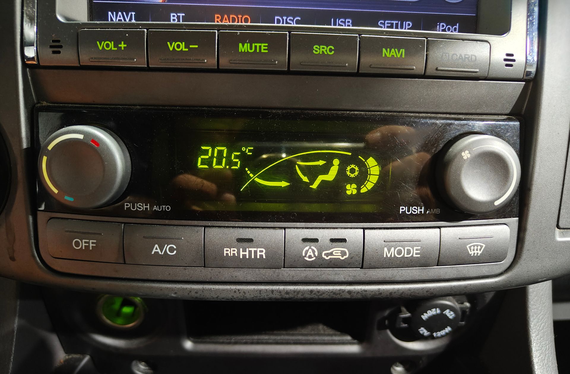 SsangYong Rodius 2.0 e-Xdi Premium 7 plazas - foto 28