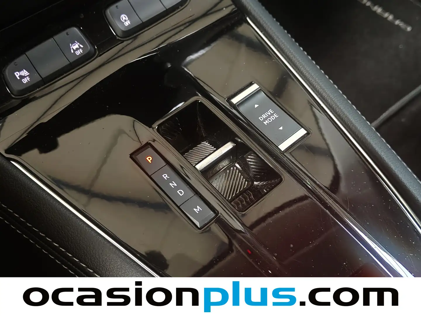 Foto Opel Grandland Opel Grandland 1.2T XHT Hybrid S&S GS eDCT6 (136 CV)