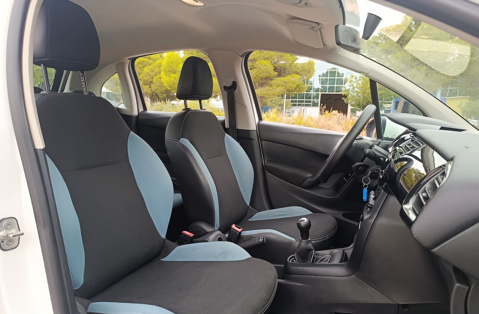 Citroën C3 HDi 70 Tonic - foto 16