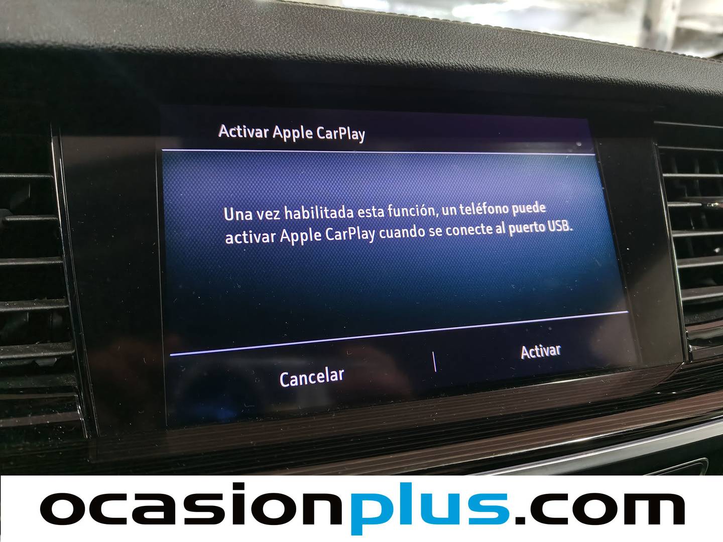 Foto Opel Insignia Opel Insignia Sports Tourer 1.6 CDTI D Innovation (136 CV)