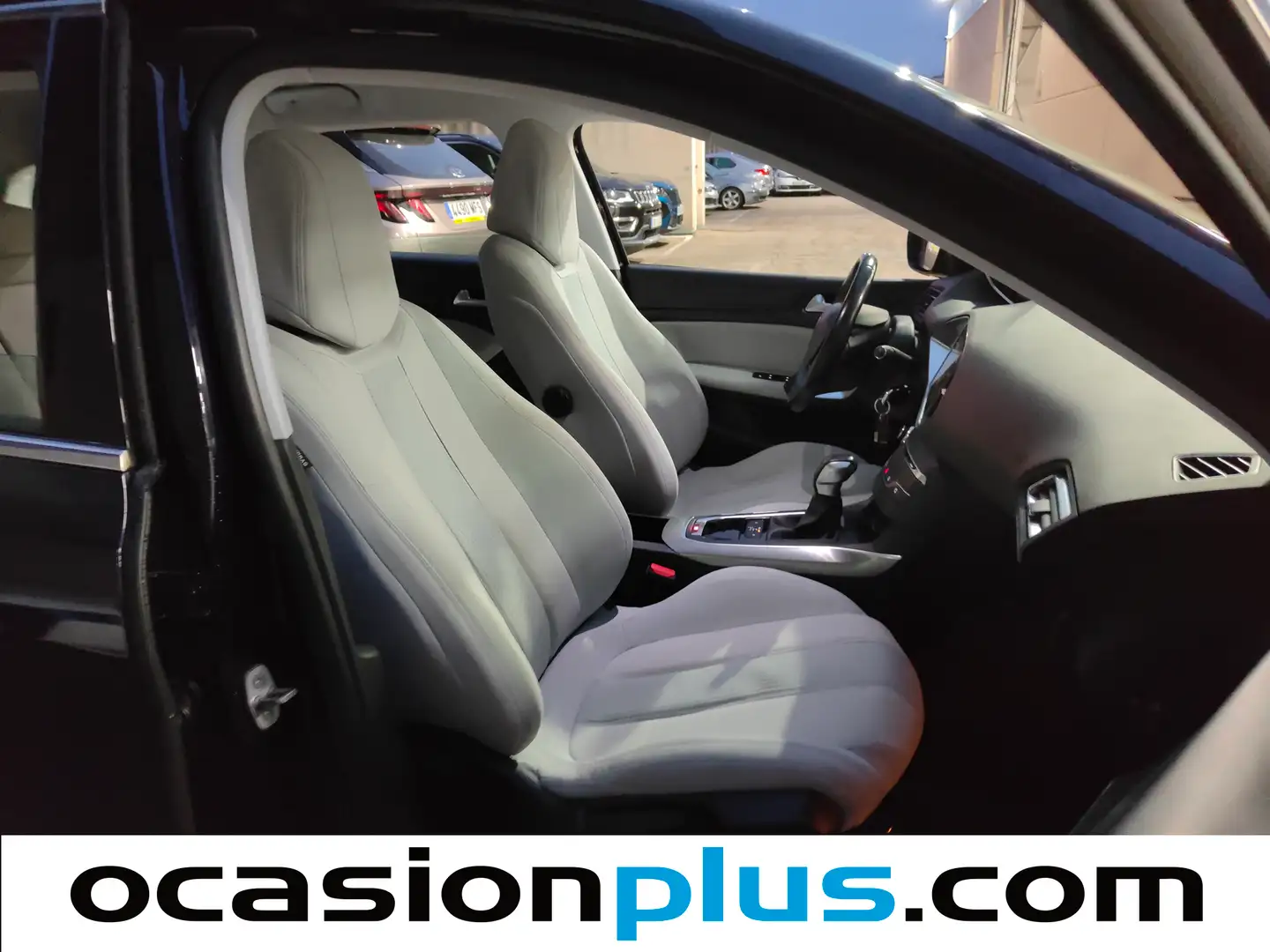 Foto Peugeot 308 Peugeot 308 SW SW 2.0 BlueHDI Allure EAT6 (150 CV)