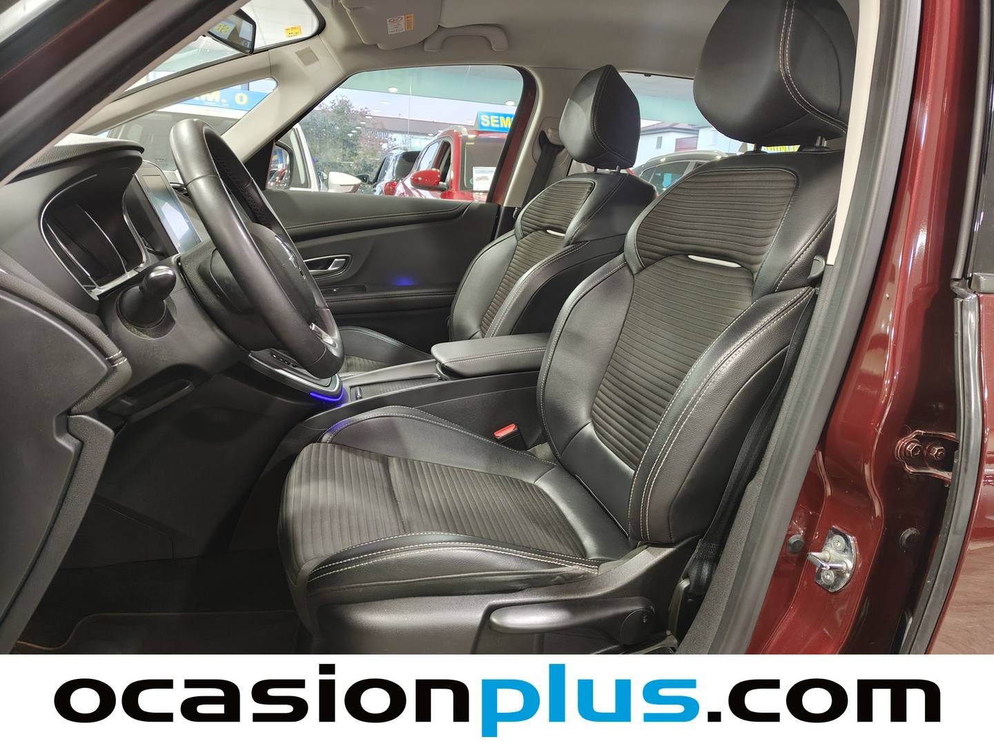 Foto asientos delanteros Renault Grand Scénic Renault Grand Scenic Zen TCe  (140 CV) EDC GPF 7 PLAZAS
