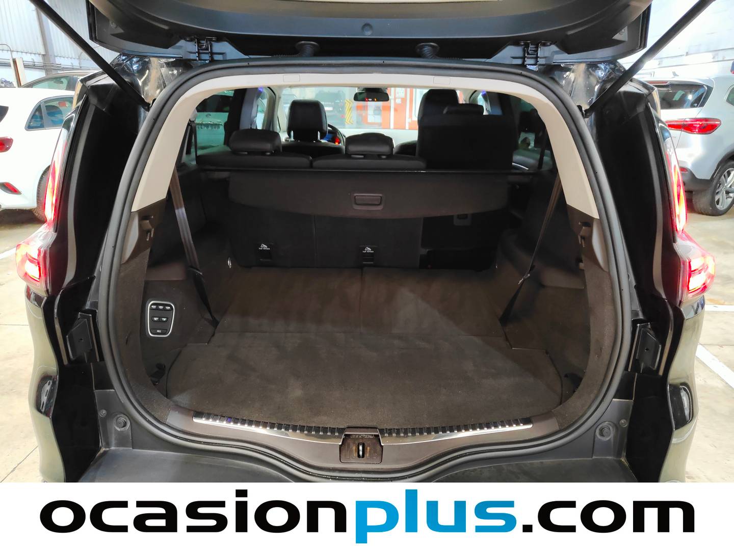 Fotos maletero Renault Espace Renault Espace Zen Energy dCi (130 CV) 7 PLAZAS