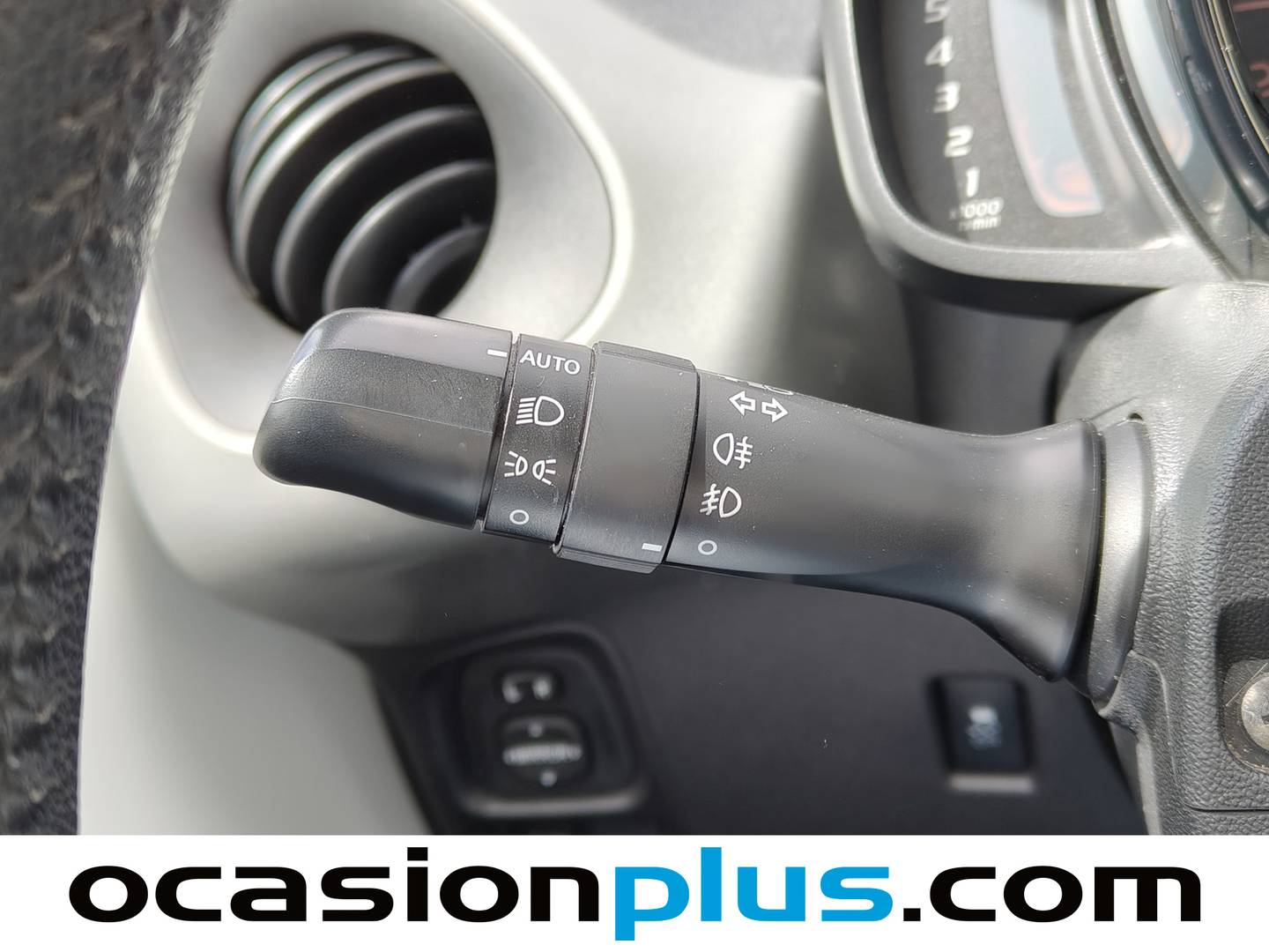 Peugeot 108 Peugeot 108 1.2 PureTech Allure (82 CV) de segunda mano