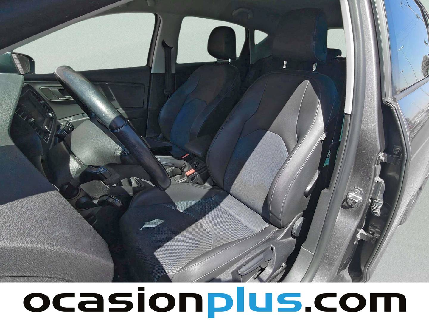 Foto asientos delanteros Seat León Seat León 1.4 TSI S&S Style Connect (125 CV)