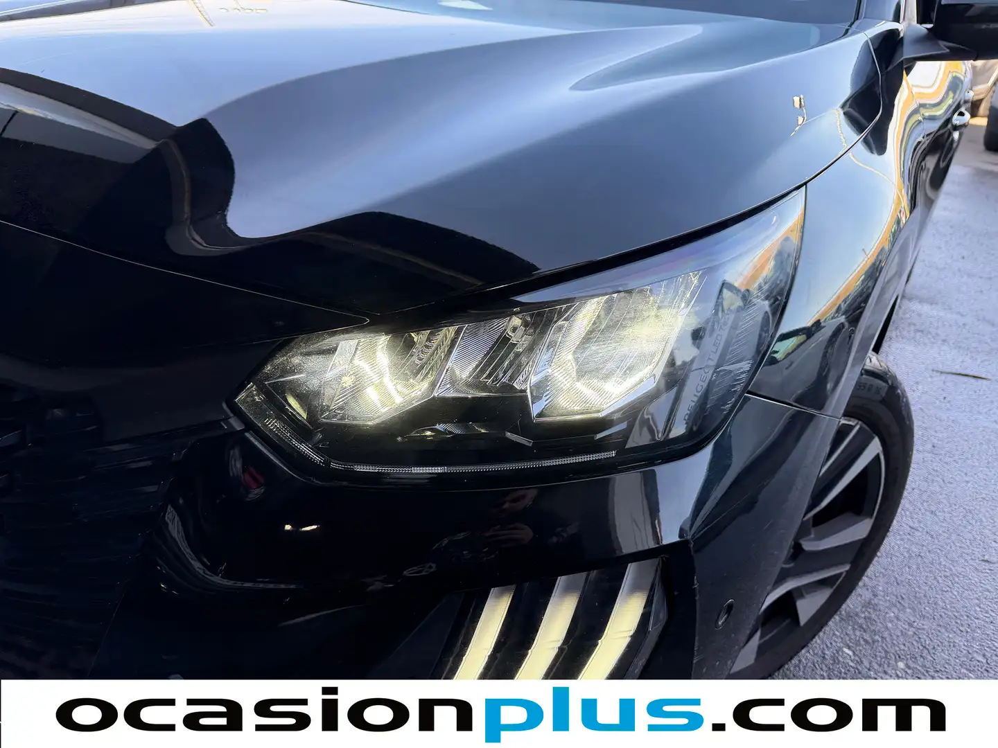 Foto Peugeot 208 Peugeot 208 PureTech 100 Allure (100 CV)