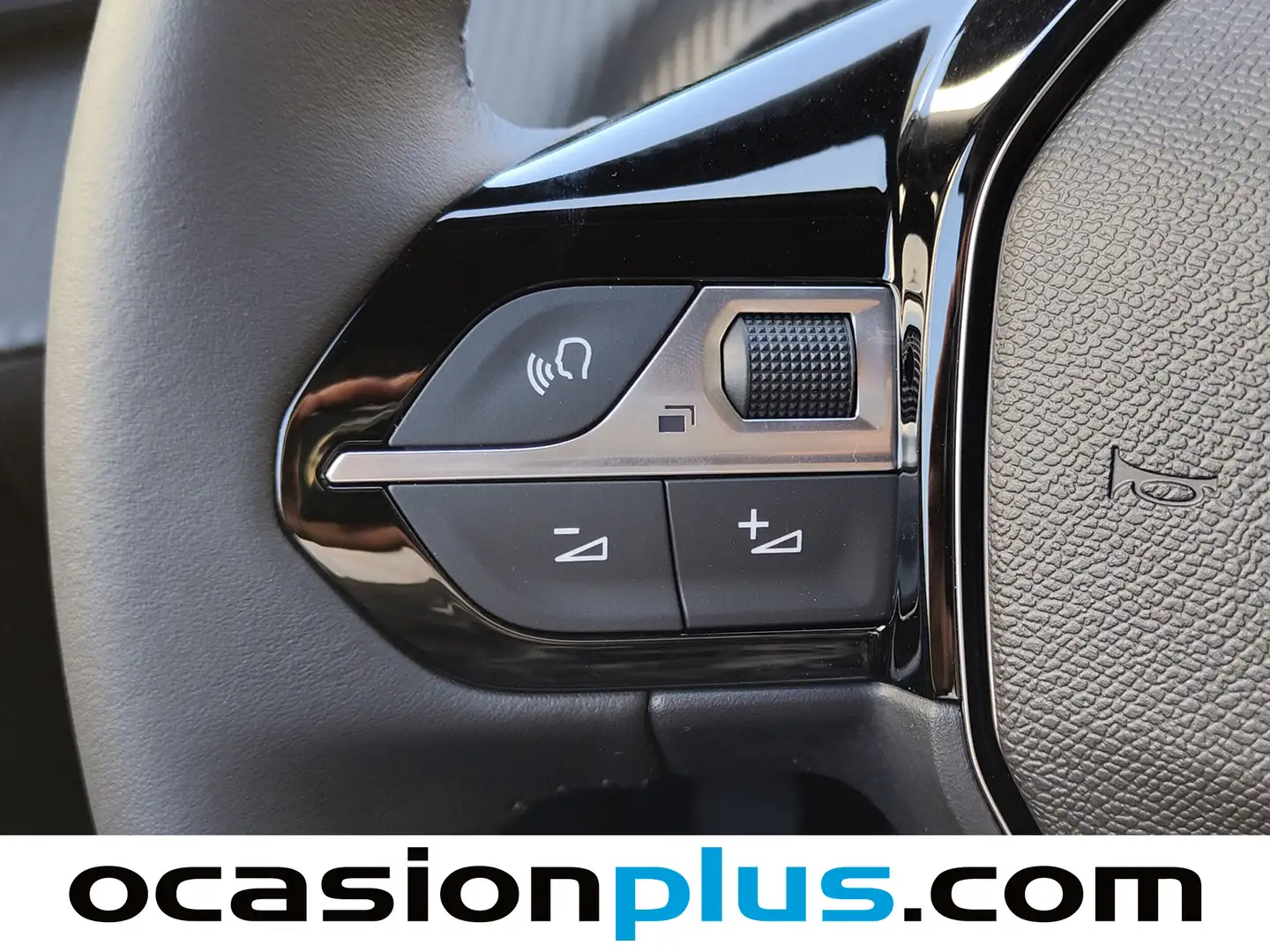 Foto Peugeot 2008 Peugeot 2008 PureTech 100 S&S Allure (100 CV)