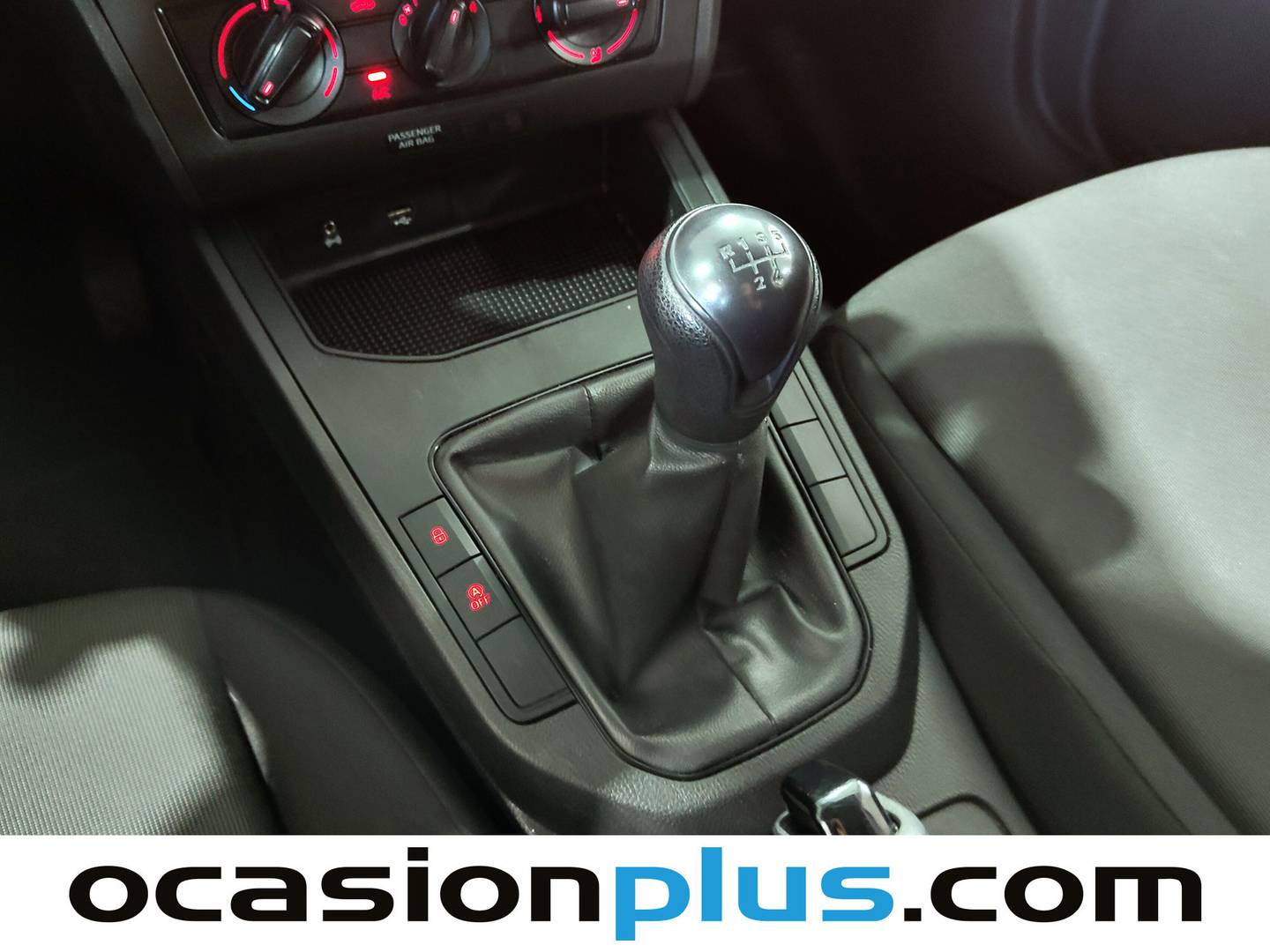 Seat Ibiza Seat Ibiza 1.0 Reference Plus (75 CV) de segunda mano