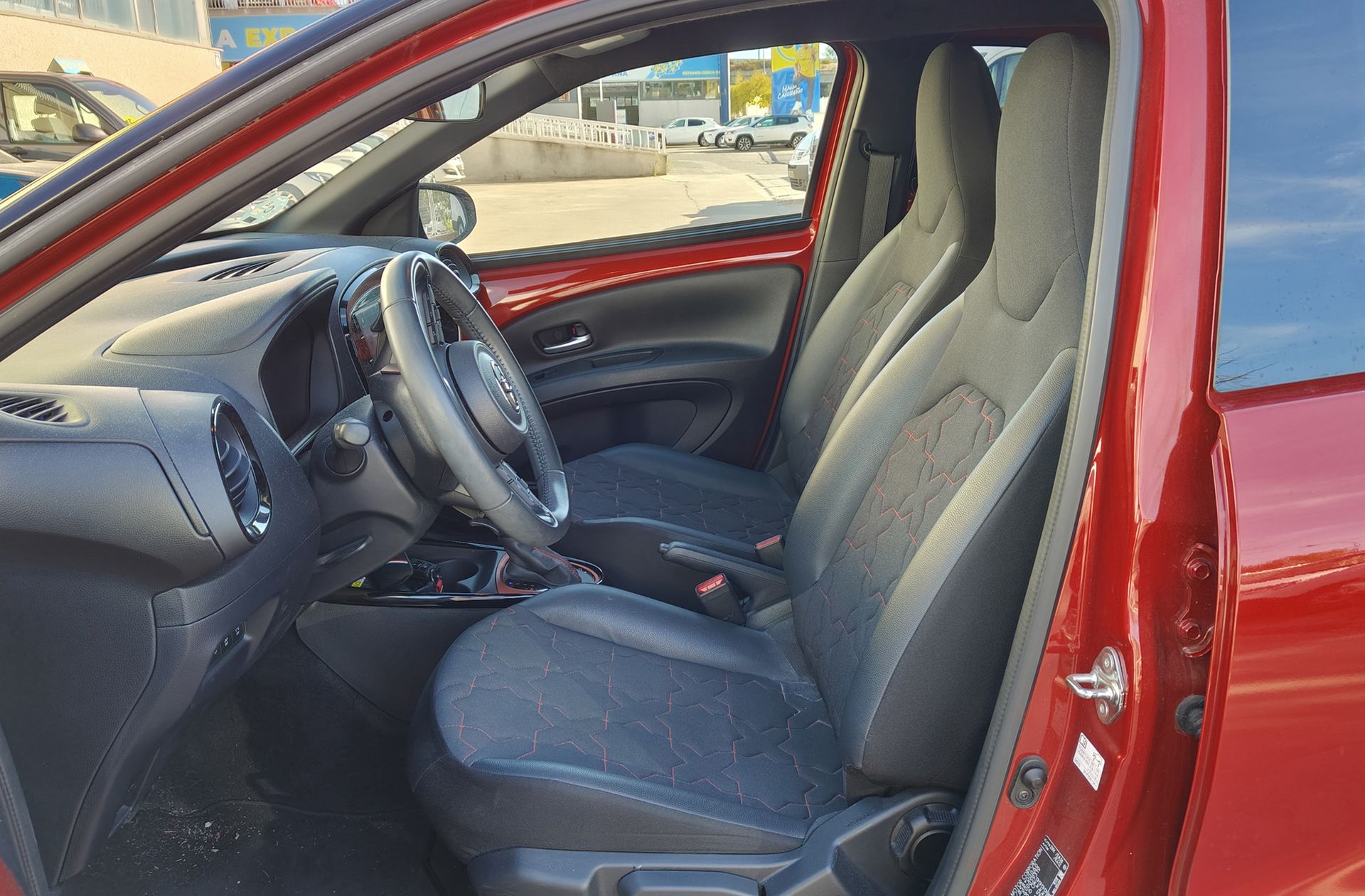 Toyota Aygo X 1.0 VVT-I Like - foto 9