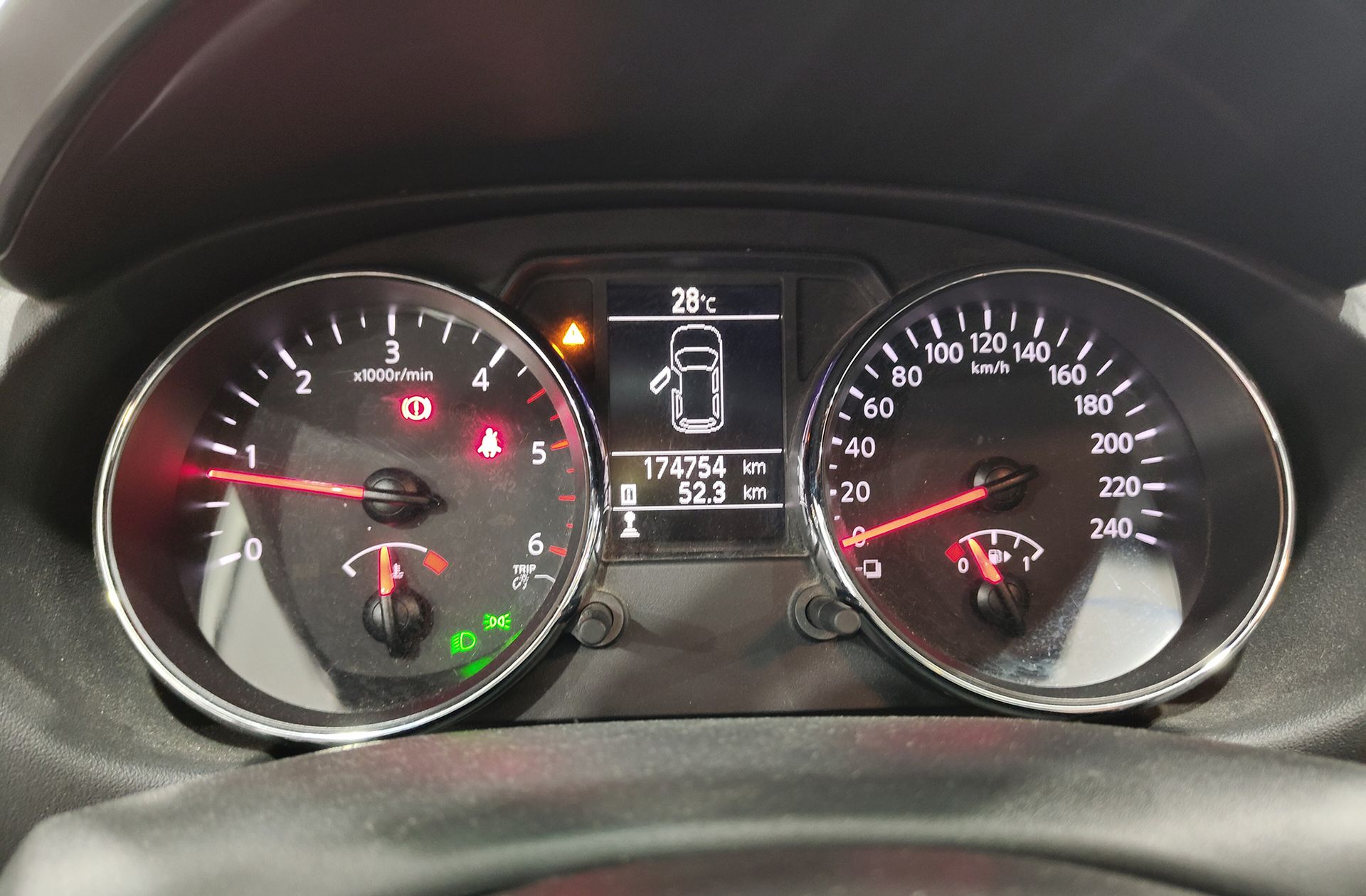 Nissan Qashqai dCi 130 Acenta 4x2 - foto 25