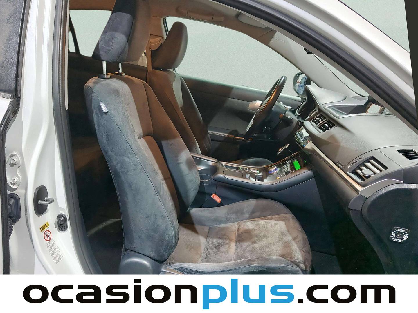 Foto Lexus CT Lexus CT Hybrid Drive Move On (136 CV)