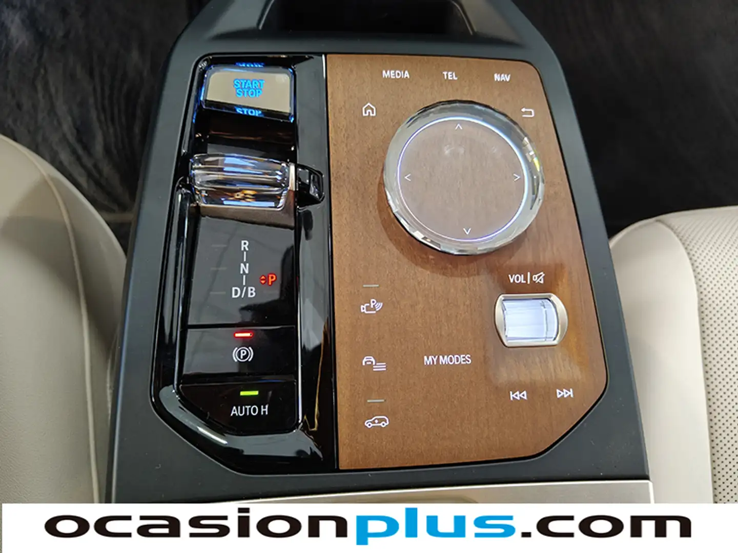 Foto BMW iX BMW iX M60 (619 CV)