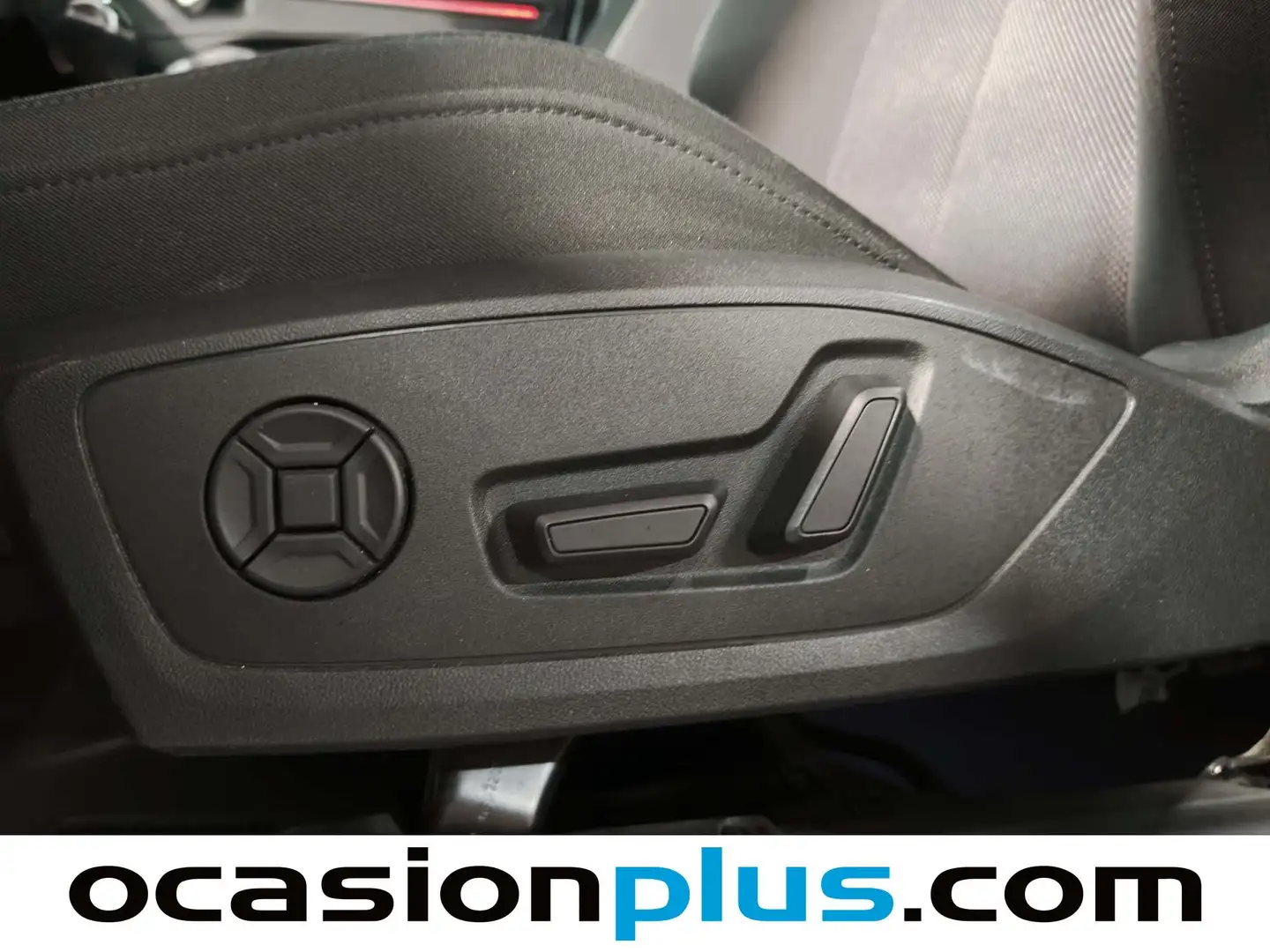 Foto Audi Q3 Sportback Audi Q3 Sportback Black line 40 TDI quattro Pack S-line (190 CV) S tronic