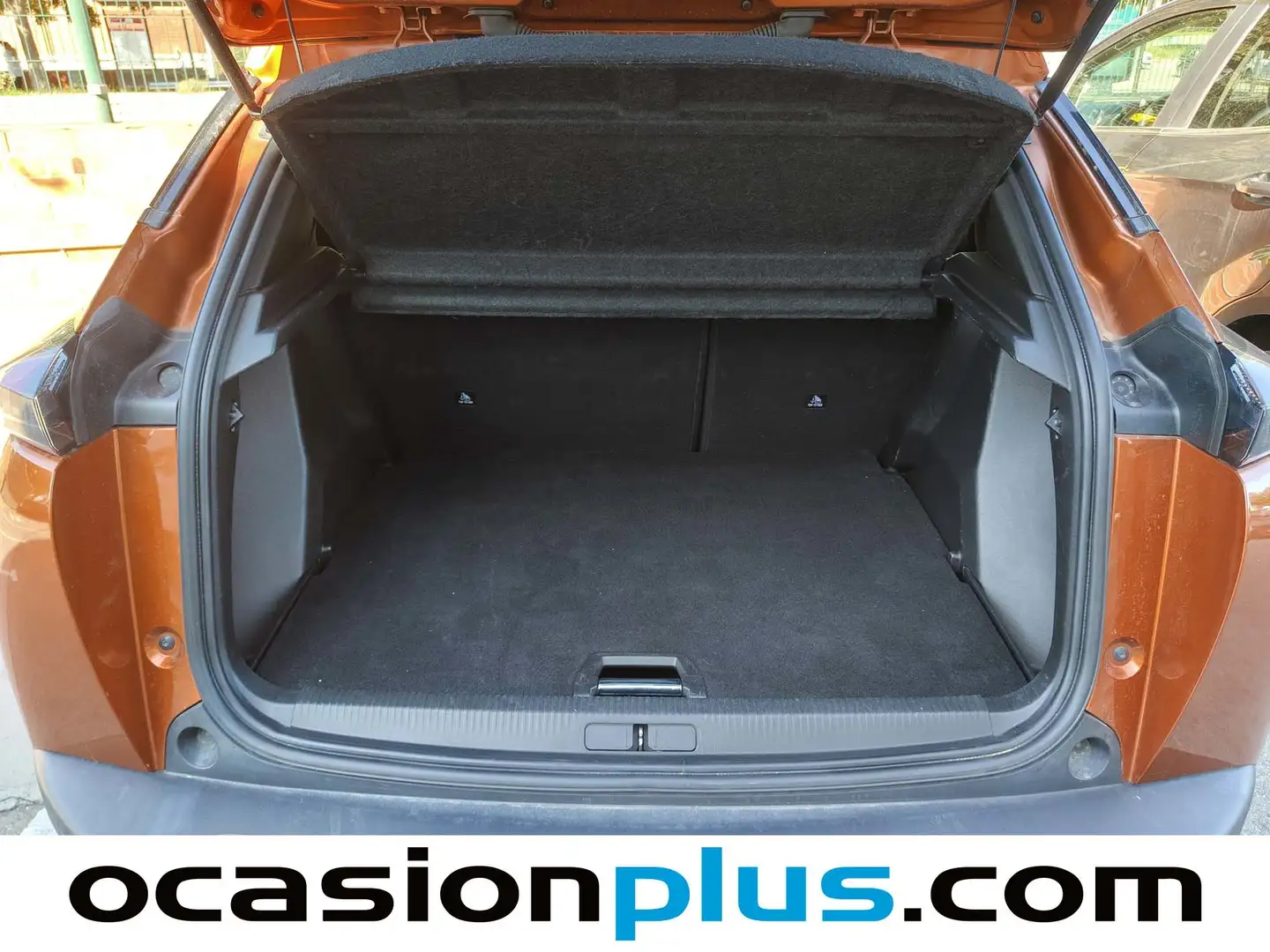 Foto Peugeot 2008 Peugeot 2008 PureTech 130 S&S Allure Pack  (130 CV)