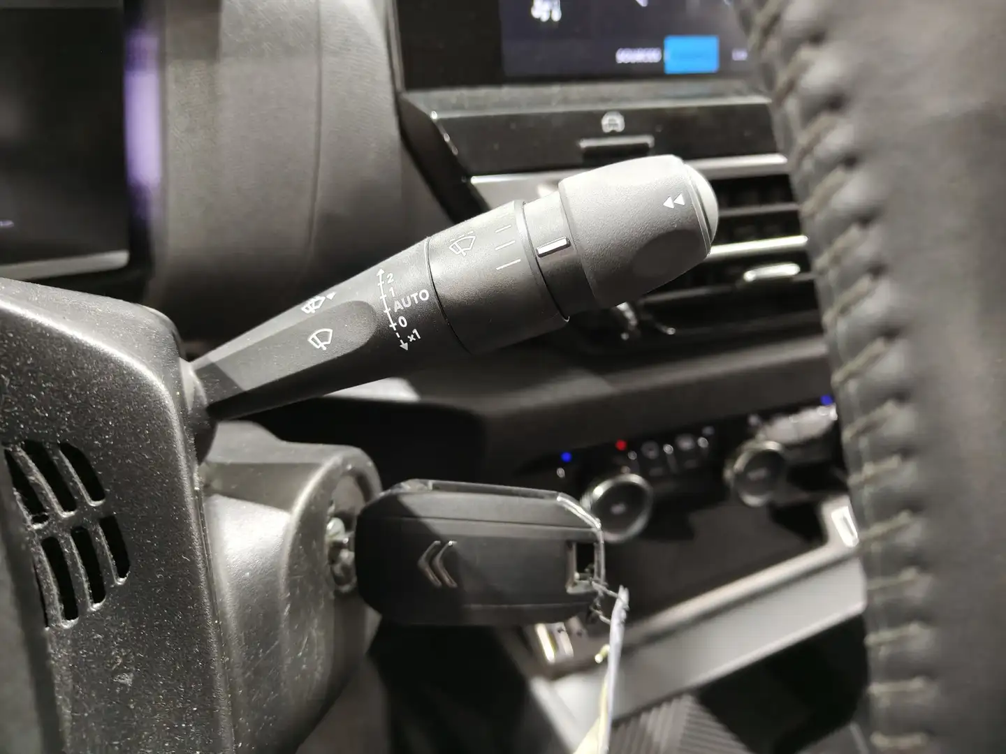 Foto Citroën C4 Citroen C4 PureTech 130 S&S 6v Feel Pack (130 CV)