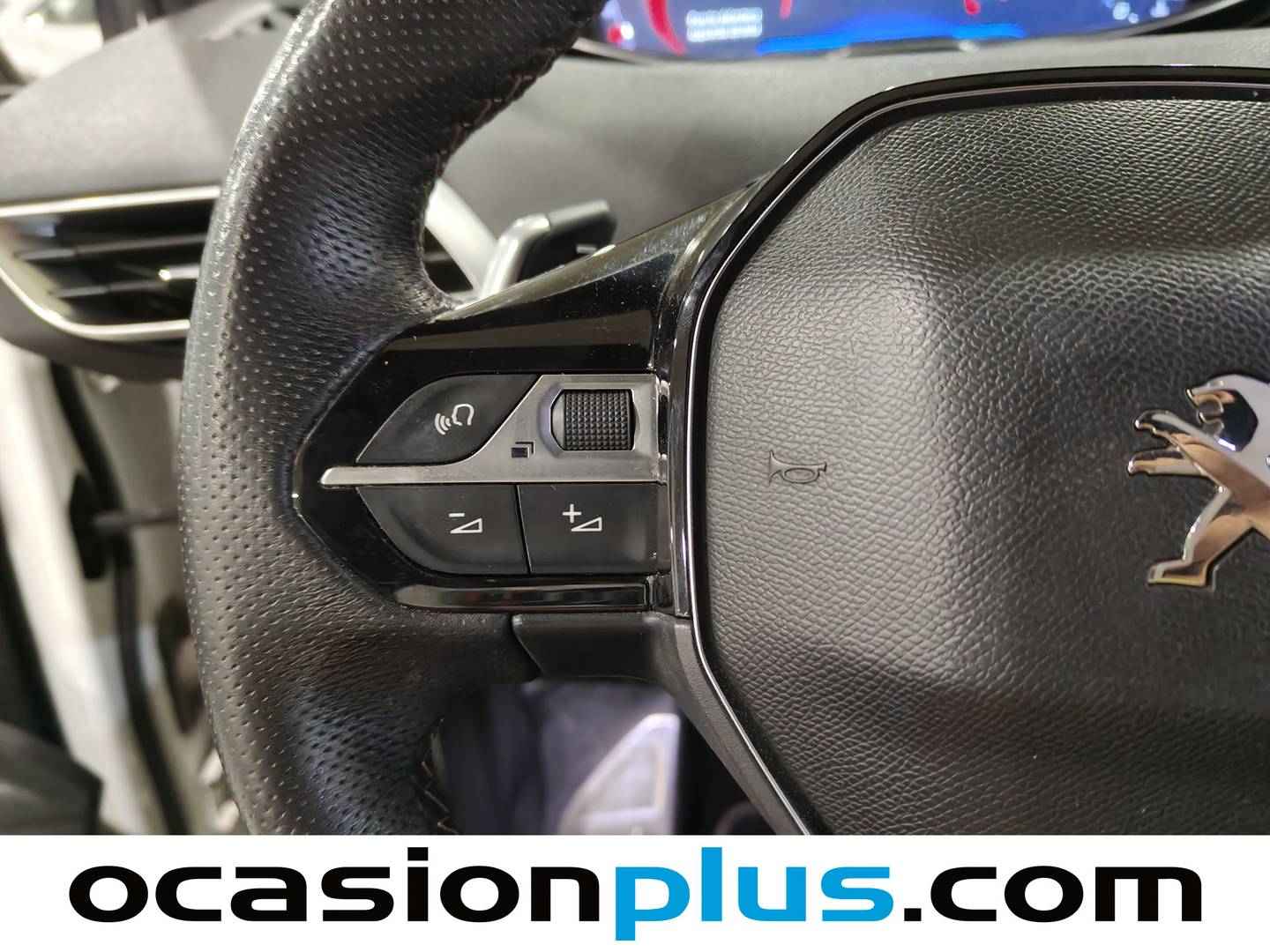 Foto Peugeot 3008 Peugeot 3008 BlueHDi 180 S&S GT EAT8 (180 CV)