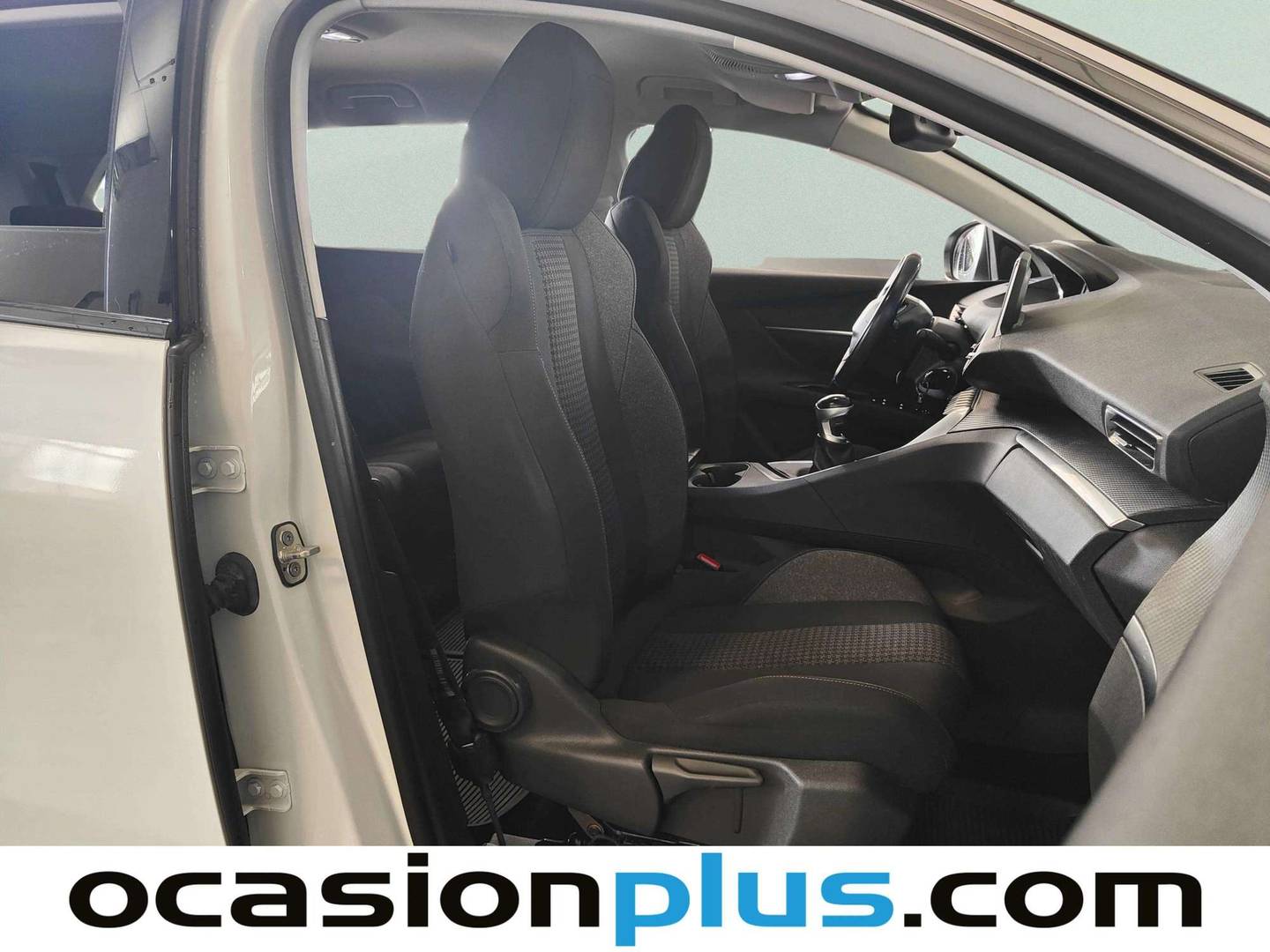 Peugeot 5008 Peugeot 5008 1.6L BlueHDi S&S Active (120 CV) 7 Plazas diésel