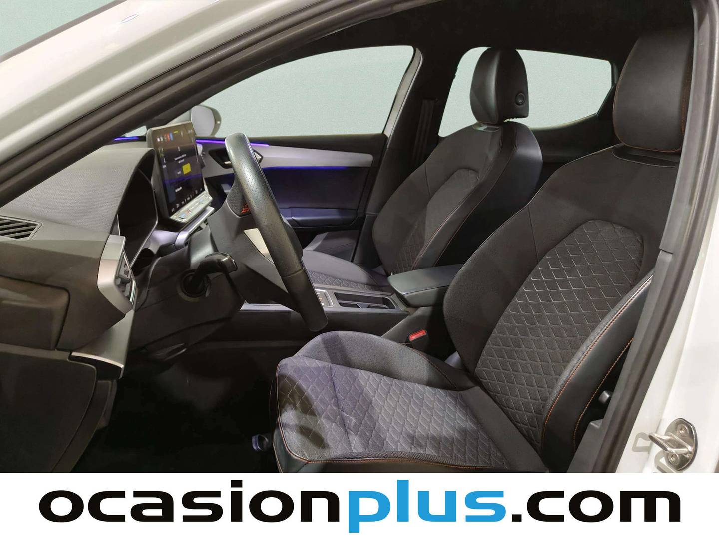 Foto asientos traseros Seat León Seat León 1.5 TSI S&S FR 25 Aniversario (116 CV)