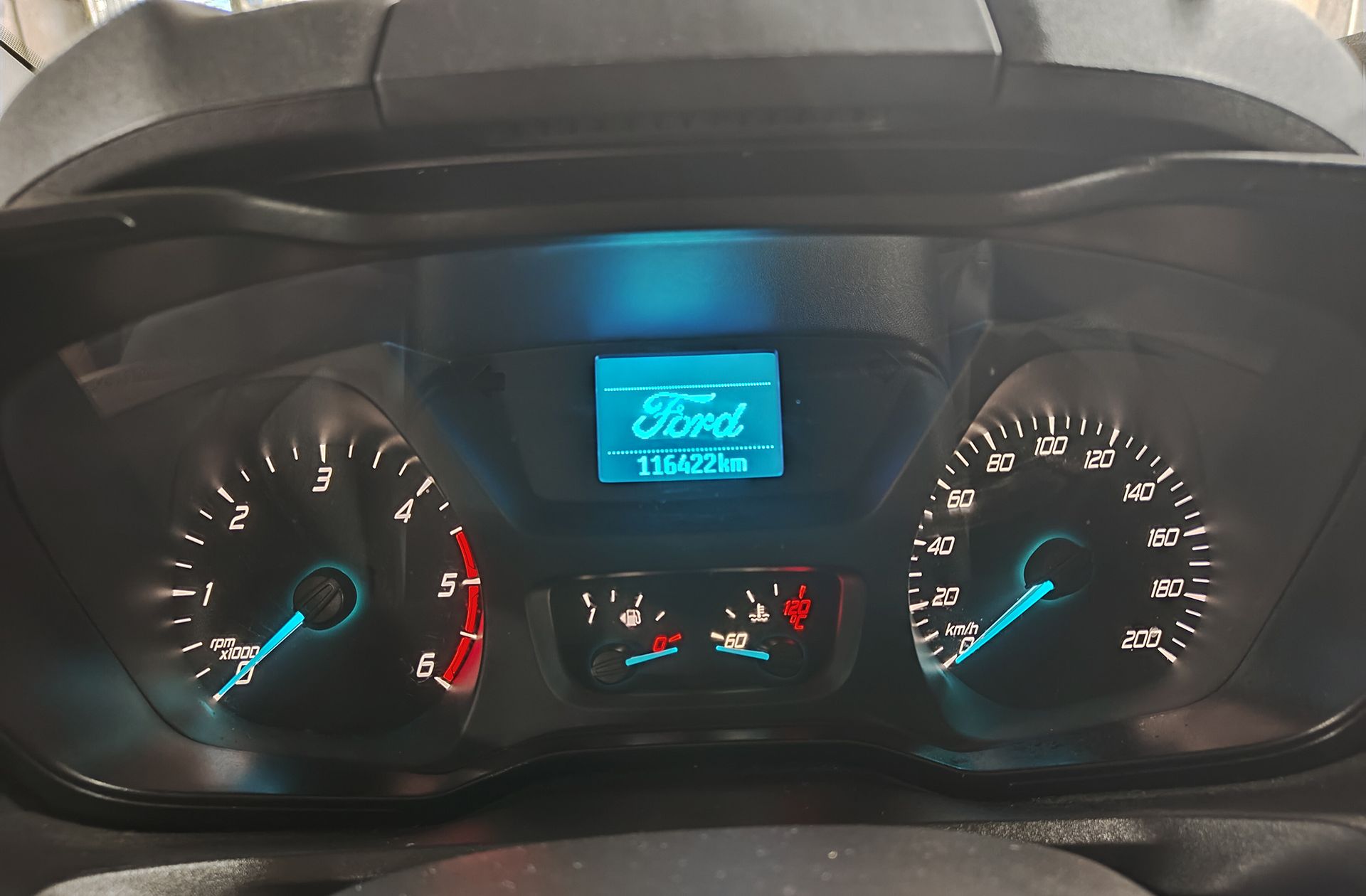 Ford Transit Custom Kombi 2.0 TDCi 310 L1 Trend 8 plazas - foto 19