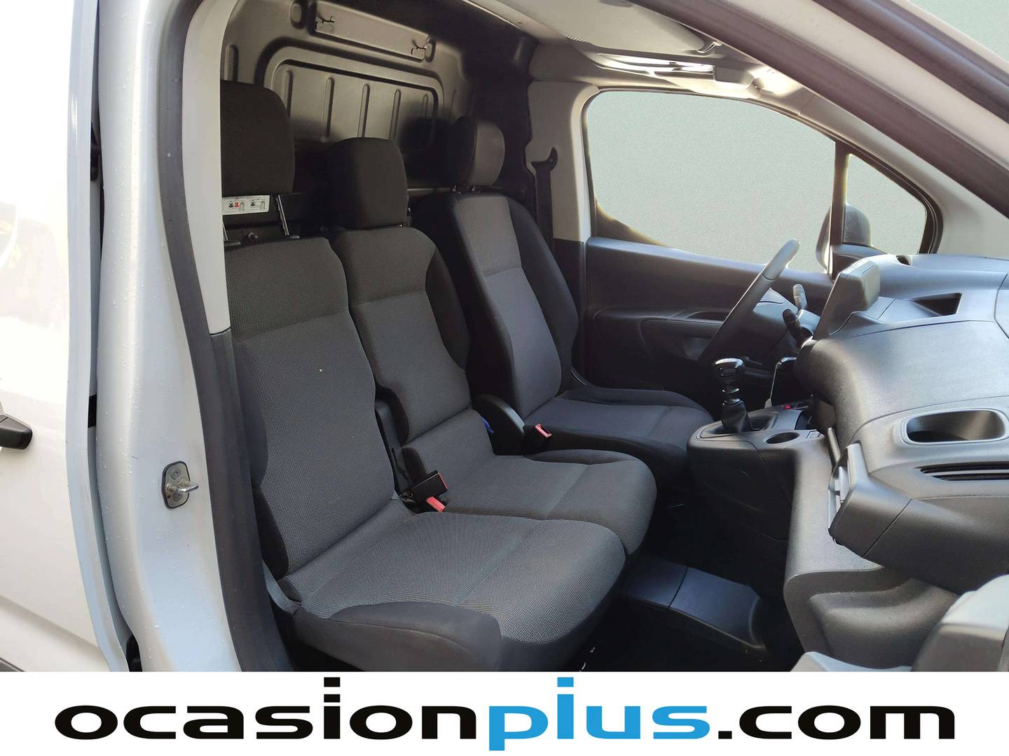 Fotos maletero Opel Combo Opel Combo Cargo Cargo 1.5 TD L H1 1000kg (102 CV)